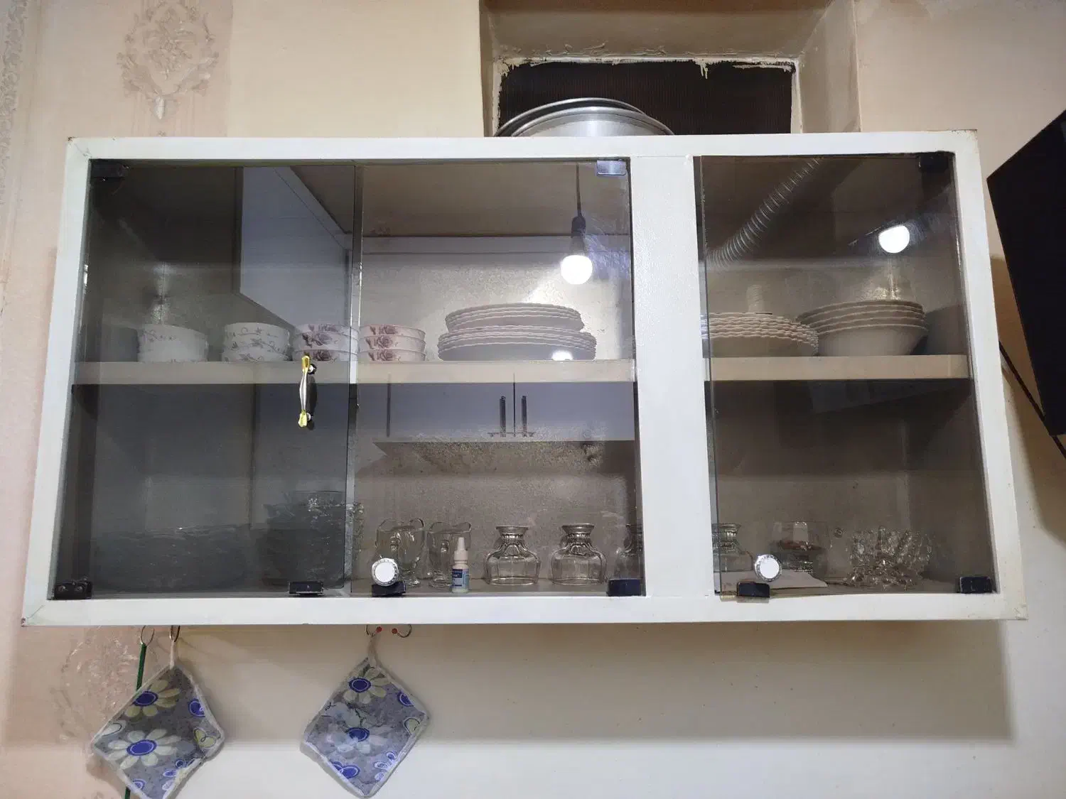 ویترین|بوفه، ویترین، کنسول|شهرکرد, |دیوار