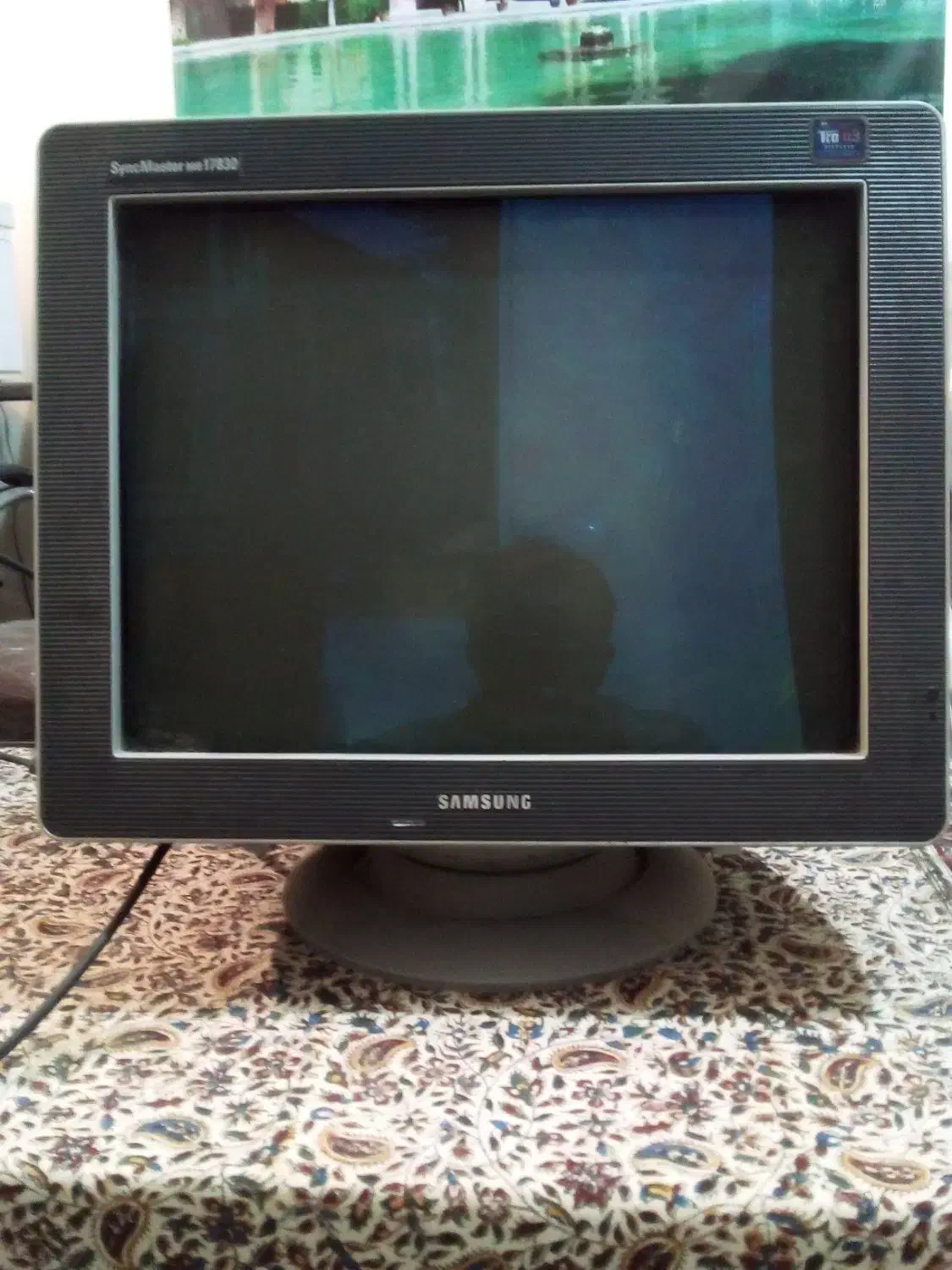 دوعدد مانیتور سالم/زیرفی|رایانه رومیزی|اصفهان, آهنگران|دیوار