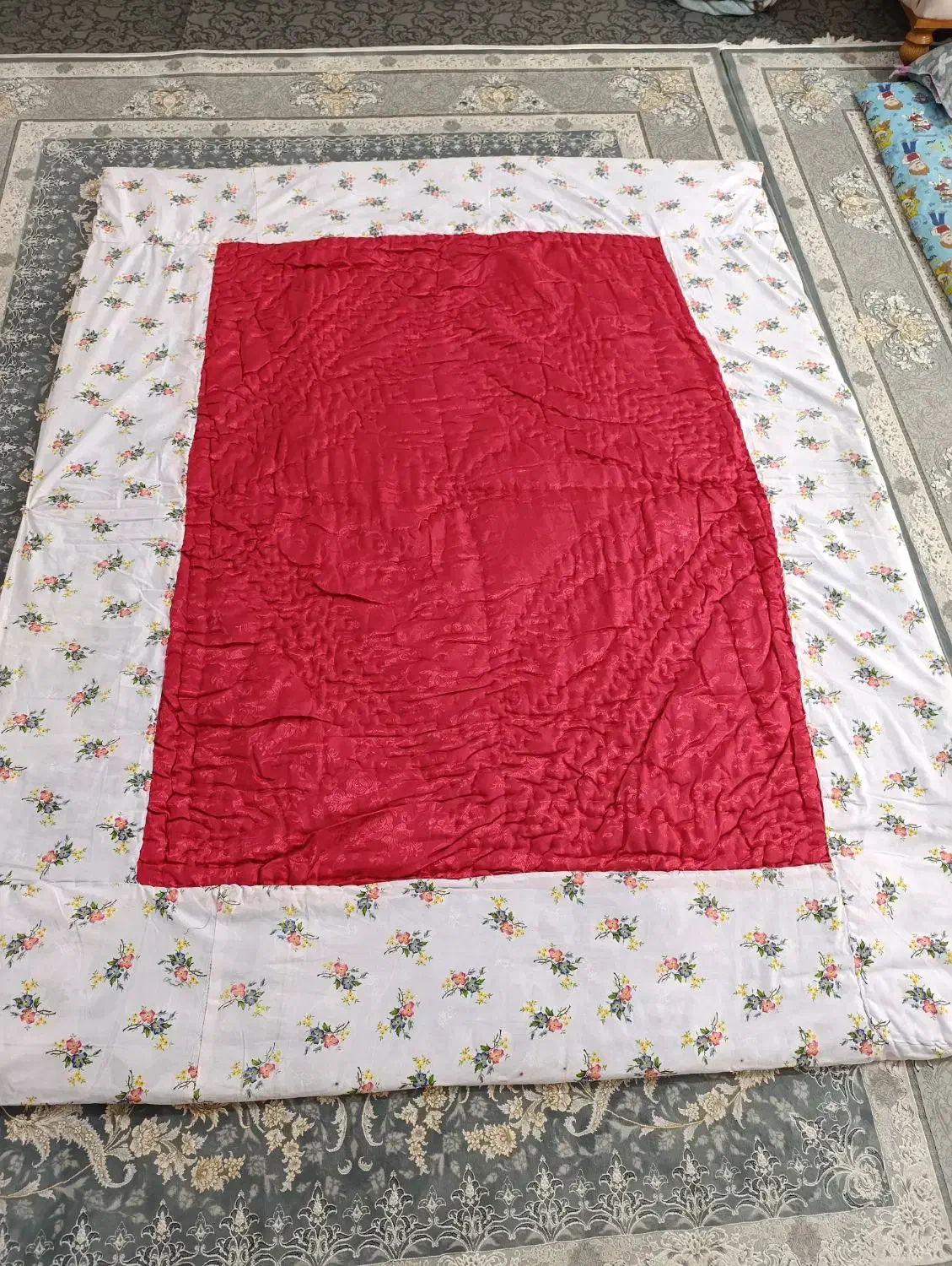 لحاف|رختخواب، بالش، پتو|ماهدشت, |دیوار