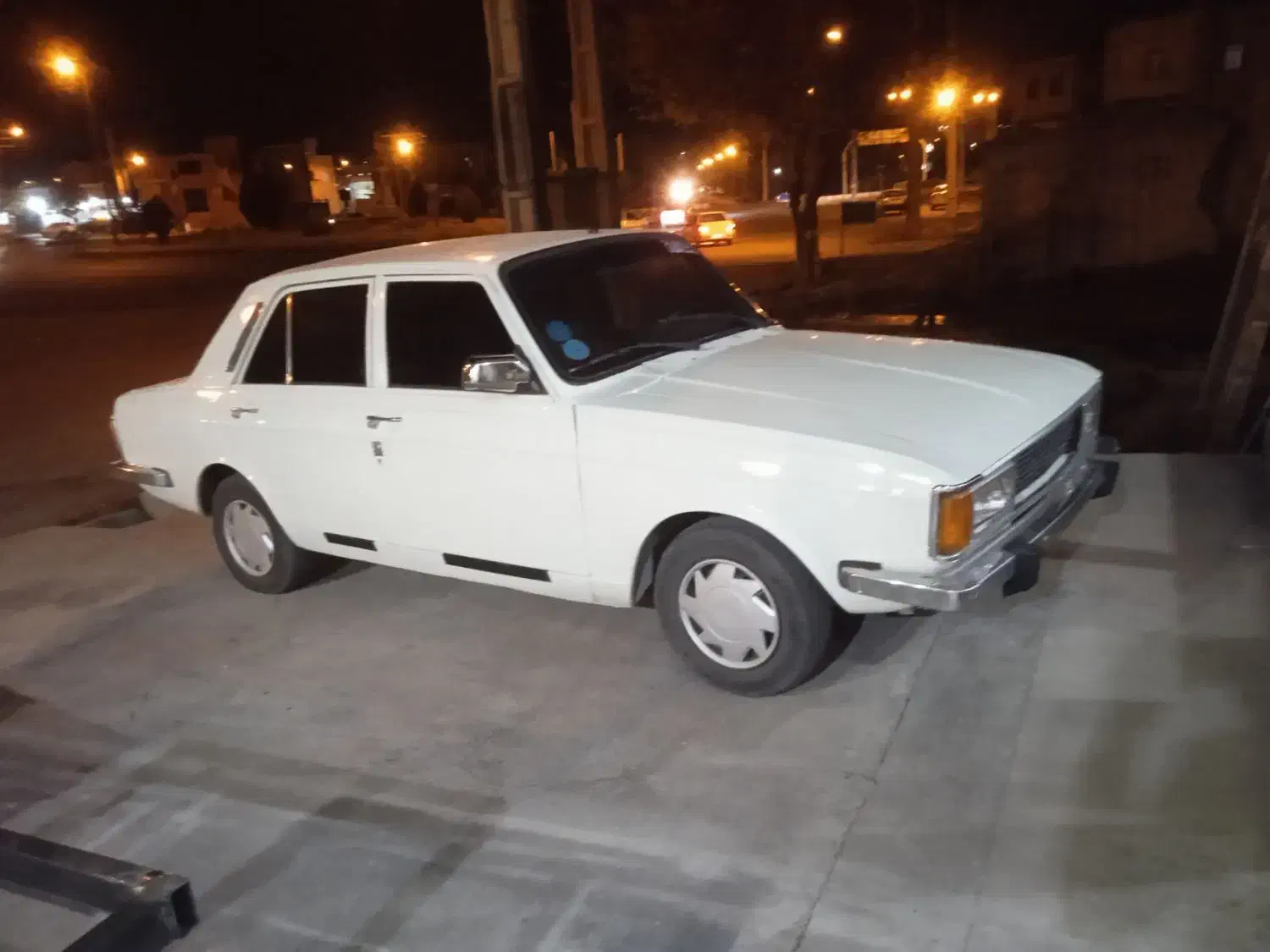 فروشی|خودرو سواری و وانت|چالدران, |دیوار