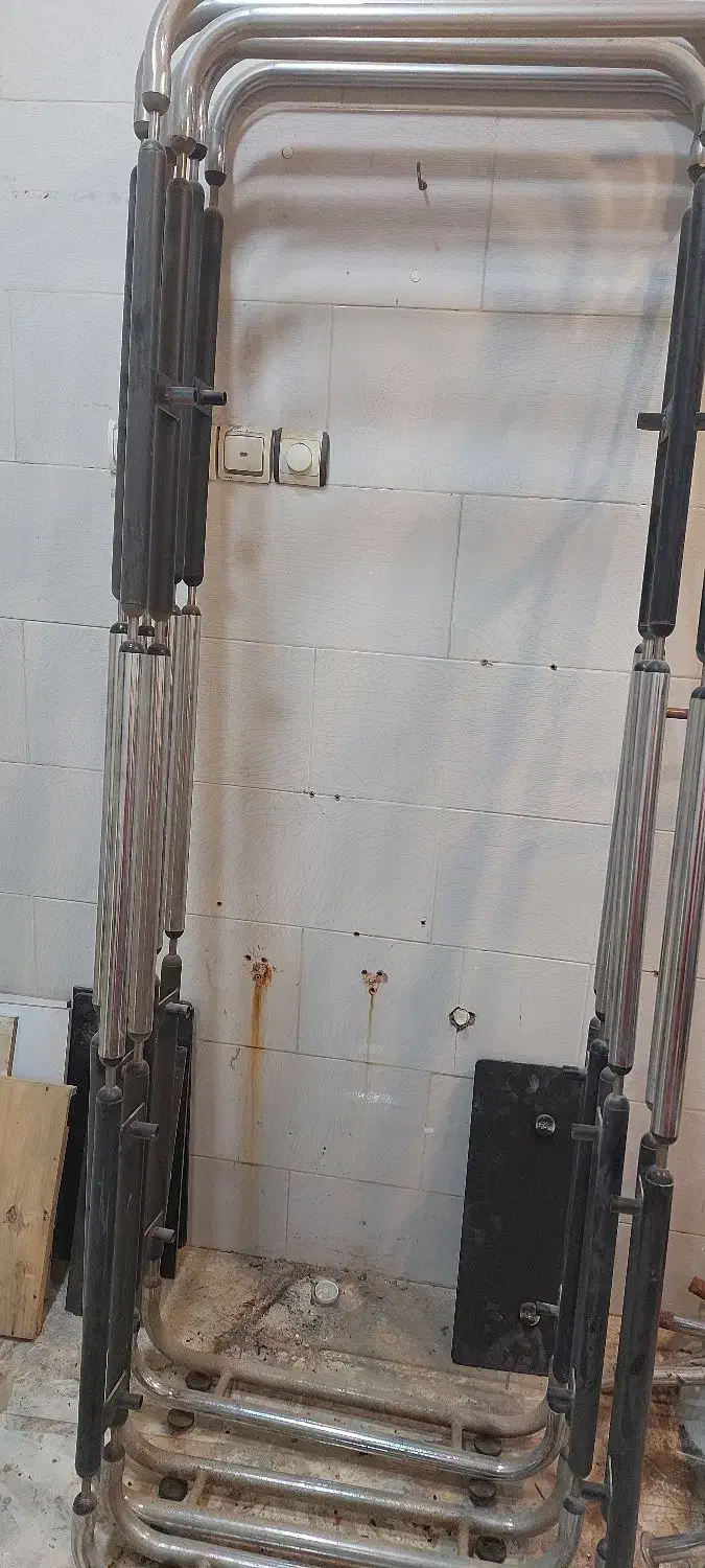 قاب اینه و کنسول|آرایشگاه و سالنهای زیبایی|شادگان, |دیوار