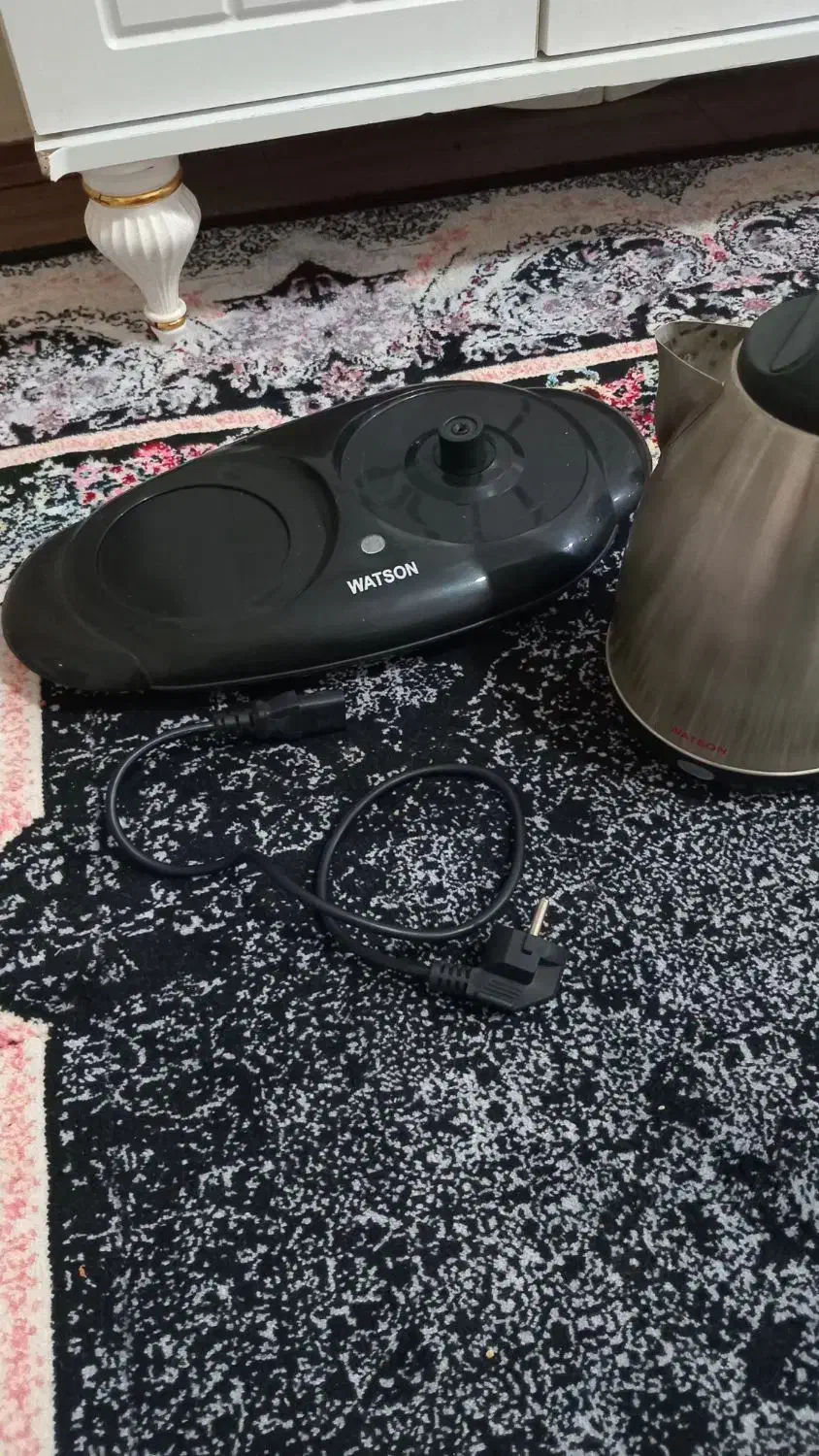 چایساز برقی واتسون تمیز مرتب فقط قوری ندارد|سماور، چایساز، قهوهساز|مشهد, هفت تیر (نه دره)|دیوار