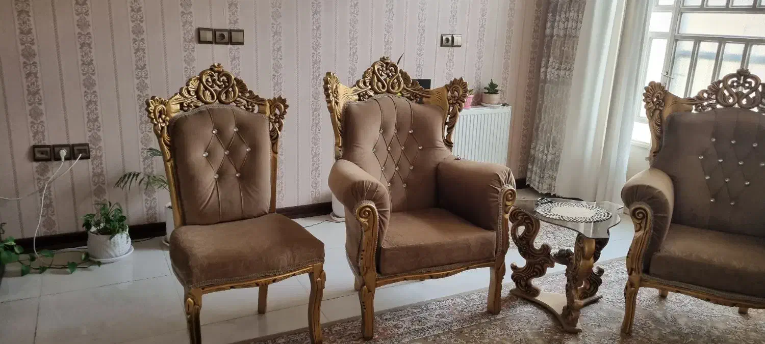 فروش مبل سلطنتی(استیل)|مبلمان خانگی و میز عسلی|یزد, |دیوار