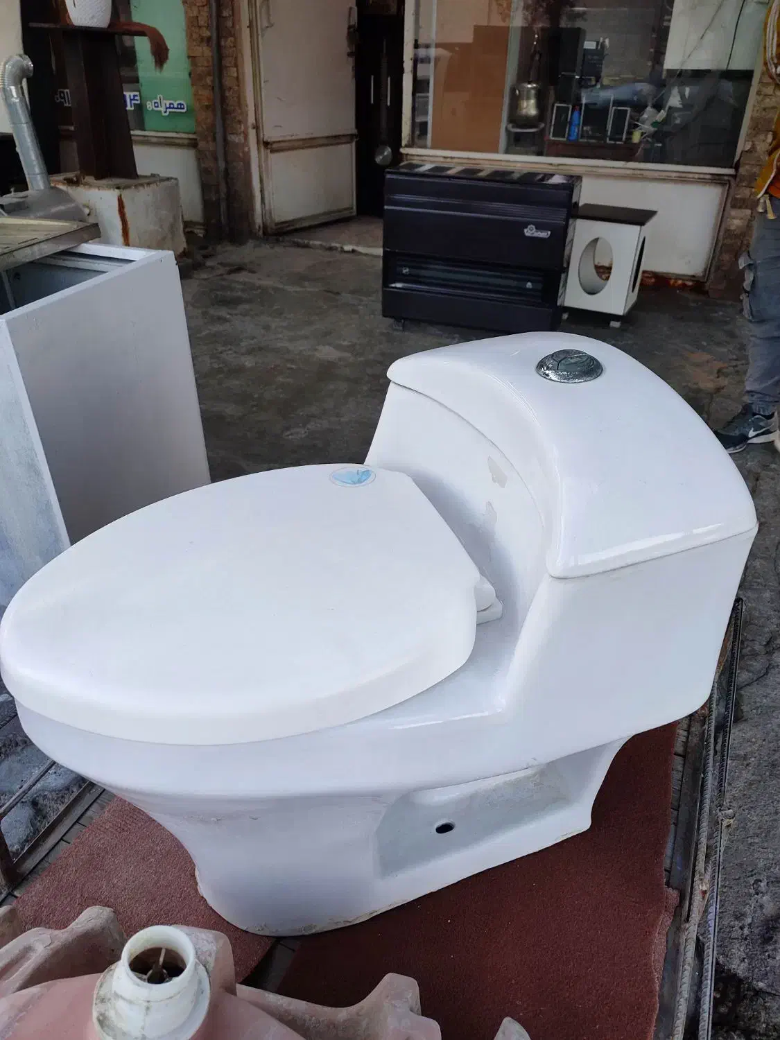 توالت فرنگی|لوازم سرویس بهداشتی|گنبد کاووس, |دیوار