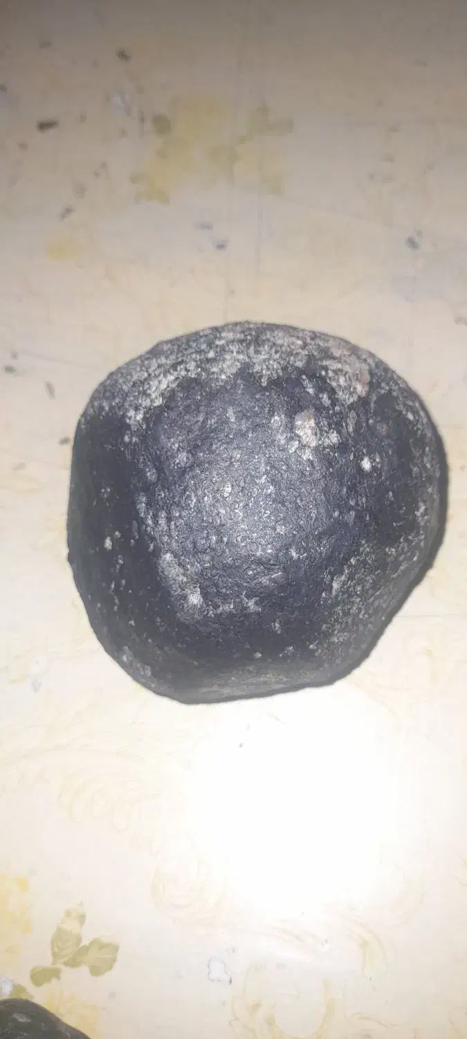 شهاب سنگ|کلکسیون اشیاء عتیقه|سقز, |دیوار