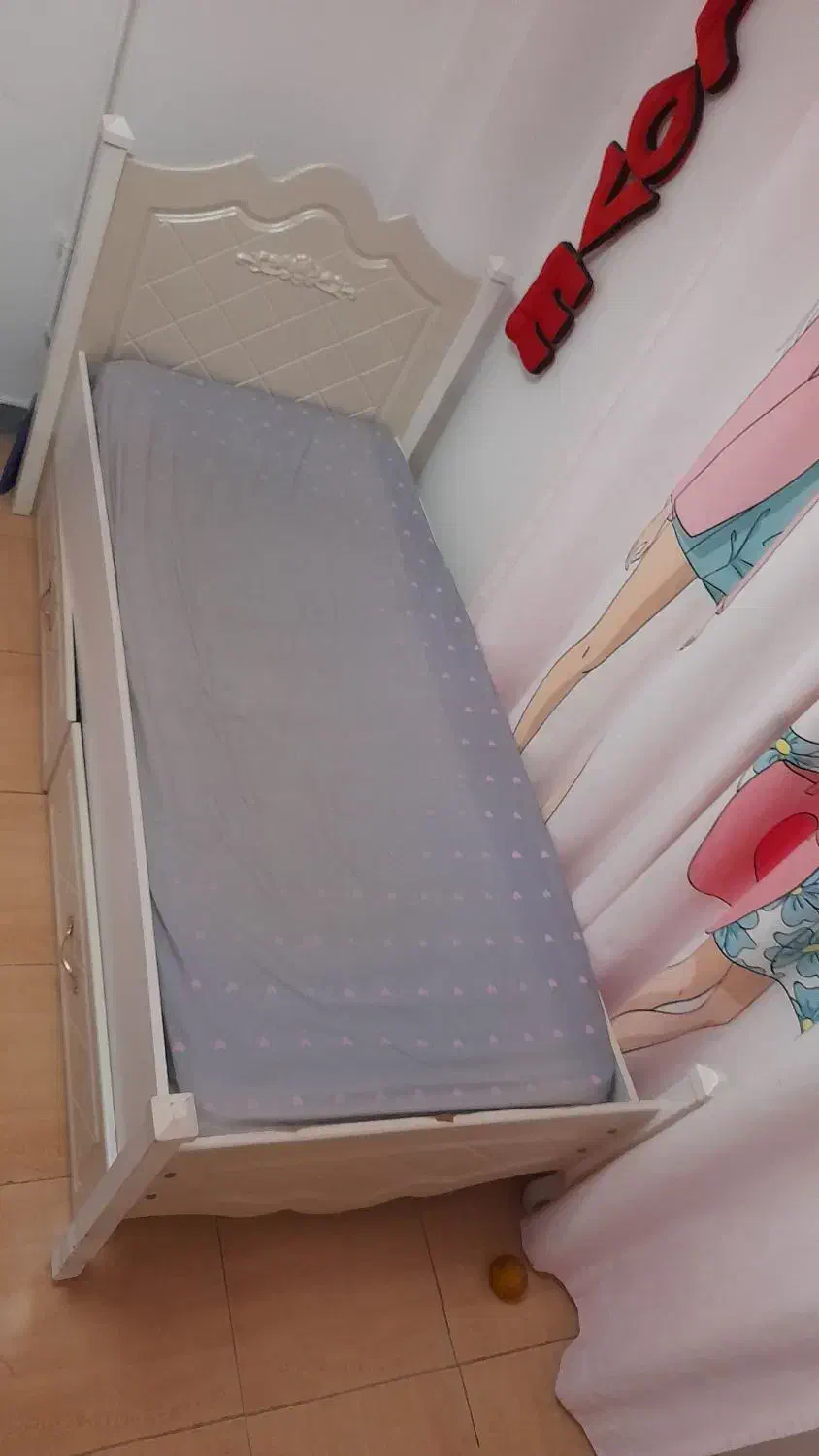 تخت و میز آرایش کودک و نوجوان|تخت و سرویس خواب|لاهیجان, گلستان|دیوار