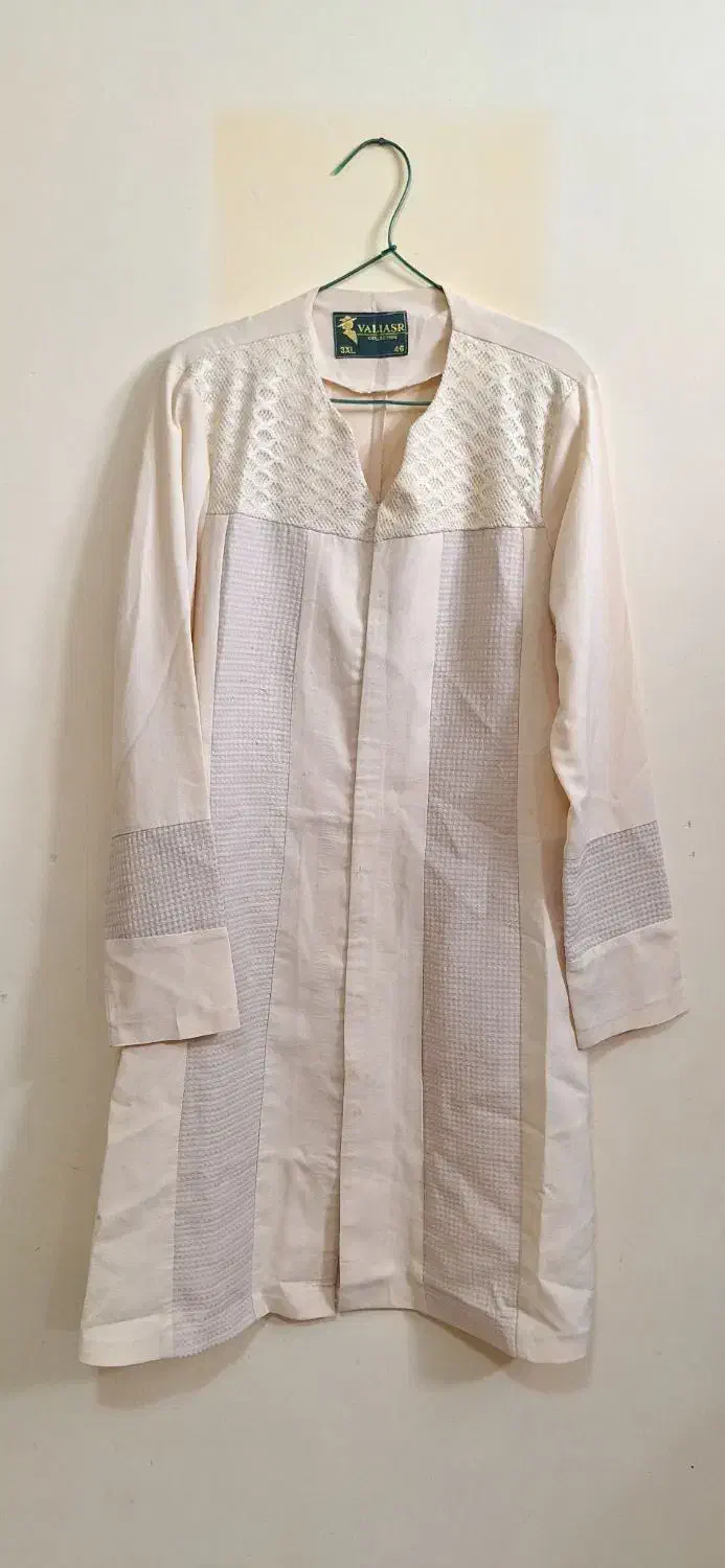 تعدادی مانتو زنانه فروشی|لباس|بیرجند, |دیوار