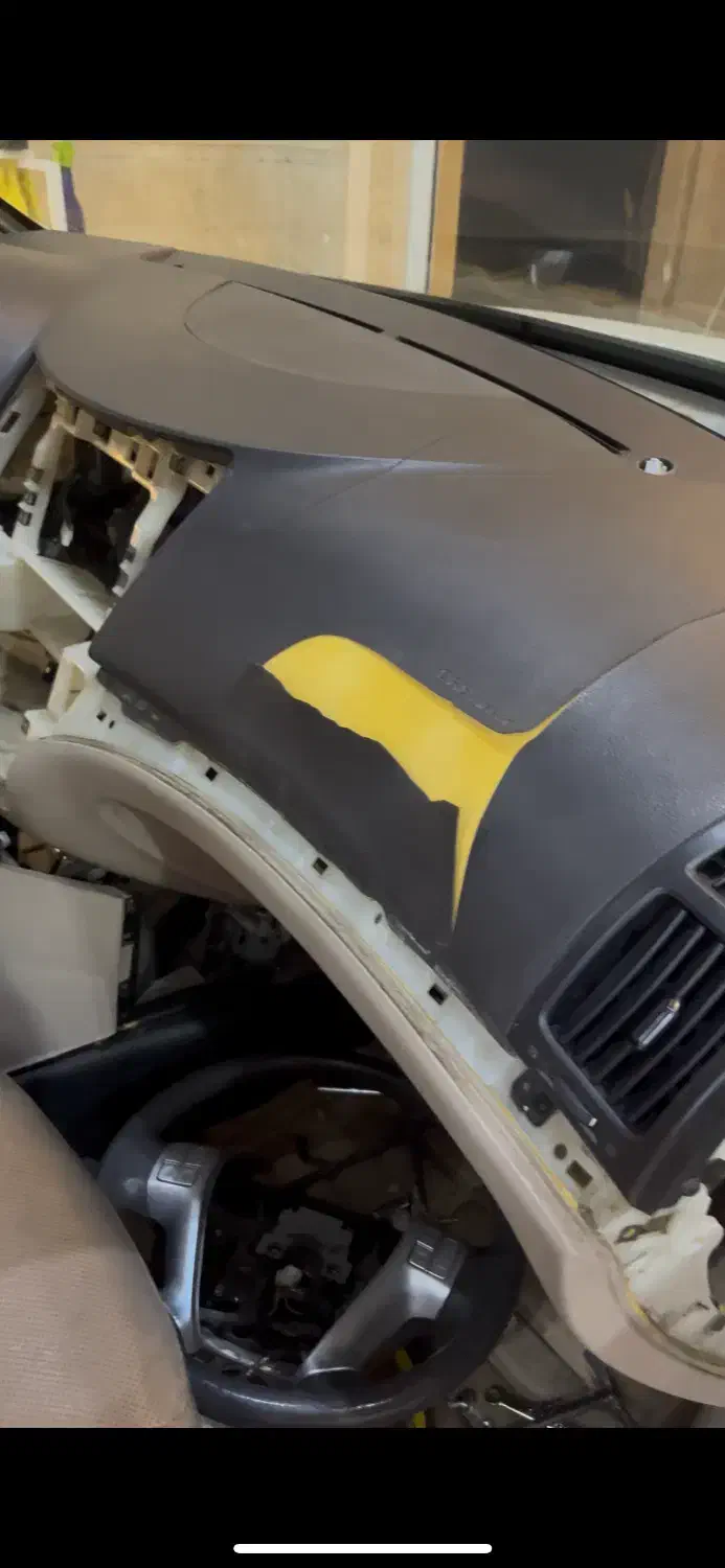 تعویض چرم داشبورد ترک خورده و ایربگ زده (خارجی)|خدمات موتور و ماشین|شیراز, شهرک مفتح|دیوار