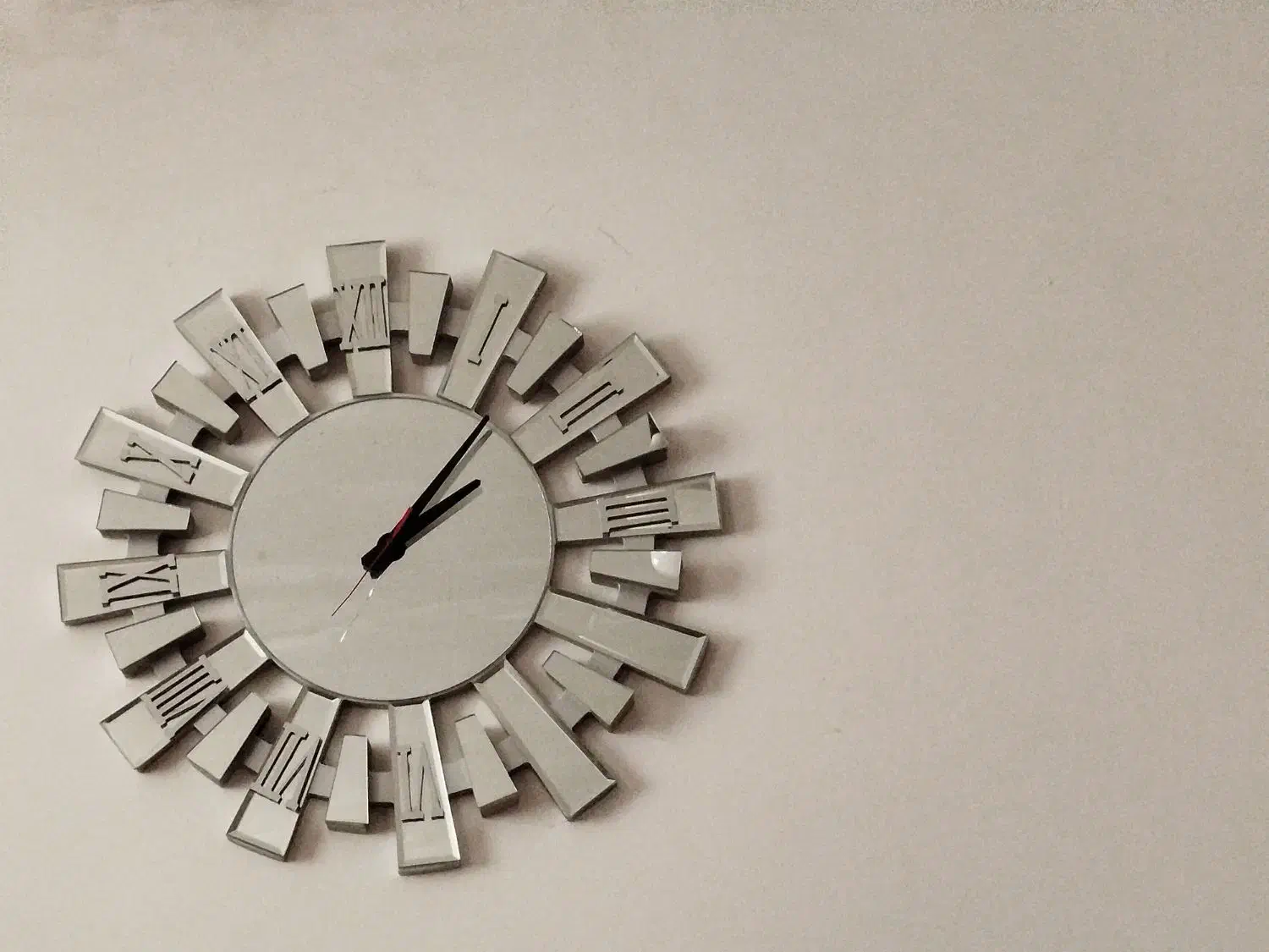 ساعت دیواری آینه ایی|ساعت دیواری و تزئینی|نسیمشهر, |دیوار