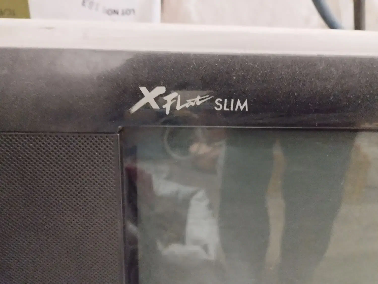 تلویزیون21|تلویزیون و پروژکتور|بهار, |دیوار