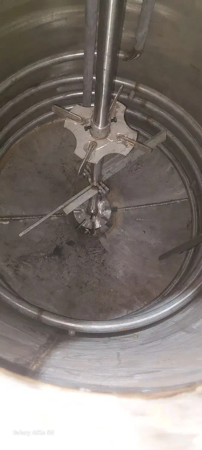 راکتور استیل ۳۱۶ال ۳۰۴ال درظرفیت ۲تن۵تن ۱۰تن ۱۵تن|ماشین‌آلات صنعتی|شاهدشهر, |دیوار