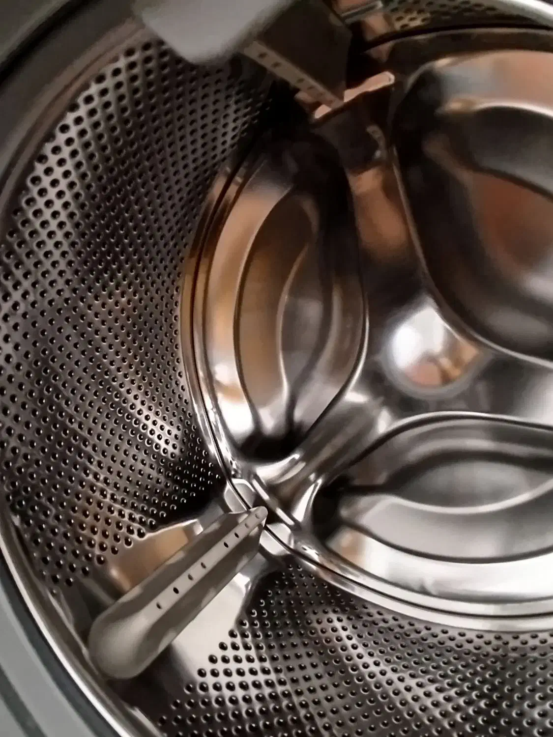 لباسشویی تمام اتوماتیک ایتالیایی|ماشین لباسشویی و خشککن لباس|شهرکرد, |دیوار