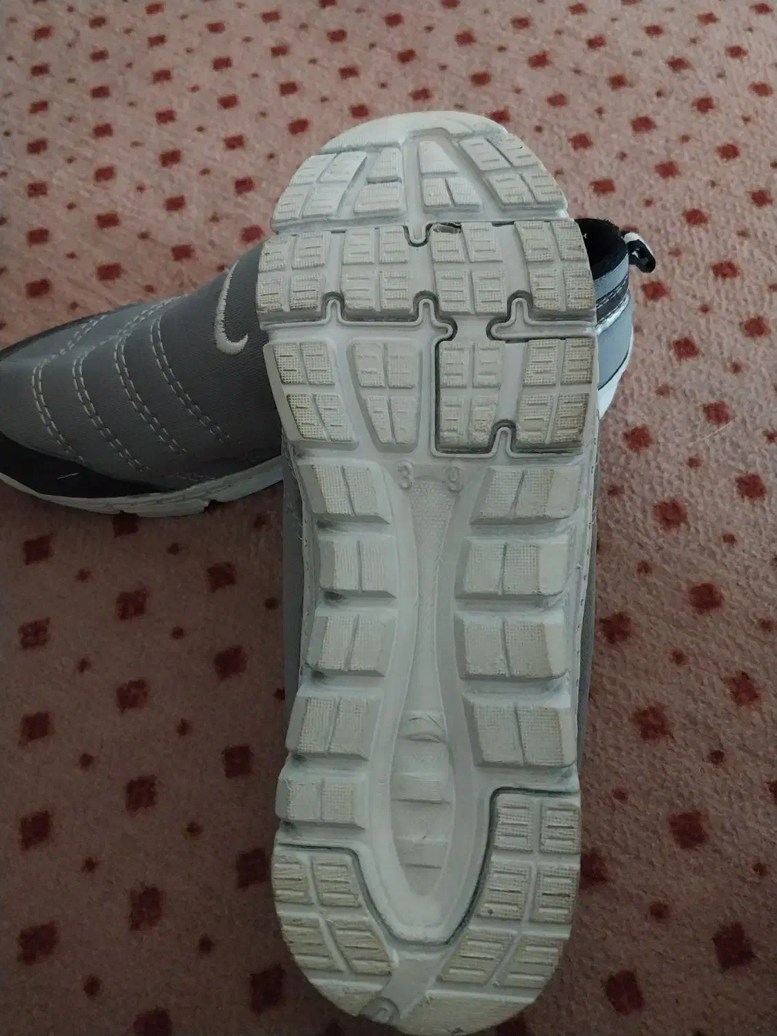 کفش راحت وشیک|کیف، کفش، کمربند|ساری, |دیوار