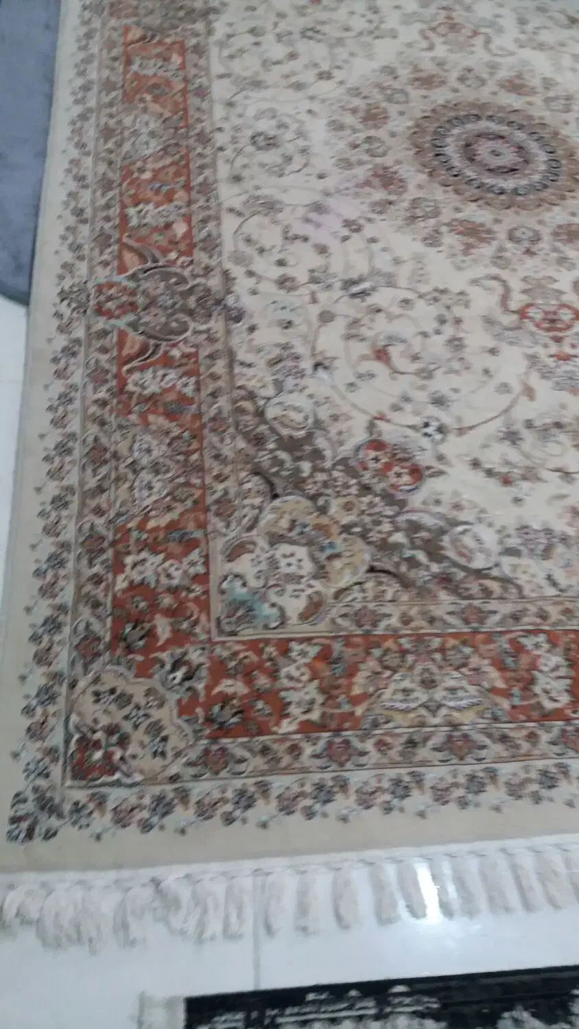 فرش ۶ متری|فرش|پرند, فاز ۴|دیوار