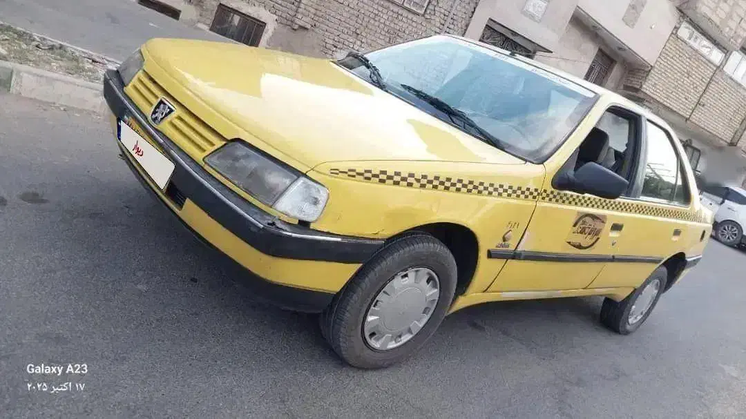 پژو ۴۰۵ خطی|خودرو سواری و وانت|قم, هفت تیر|دیوار