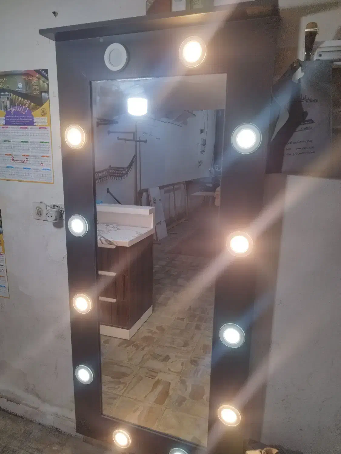 اینه قدی و اینه گرد|آینه|جهرم, |دیوار