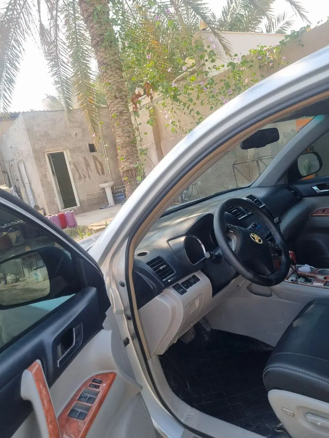 تویوتا هایلندر|خودرو سواری و وانت|قشم, |دیوار