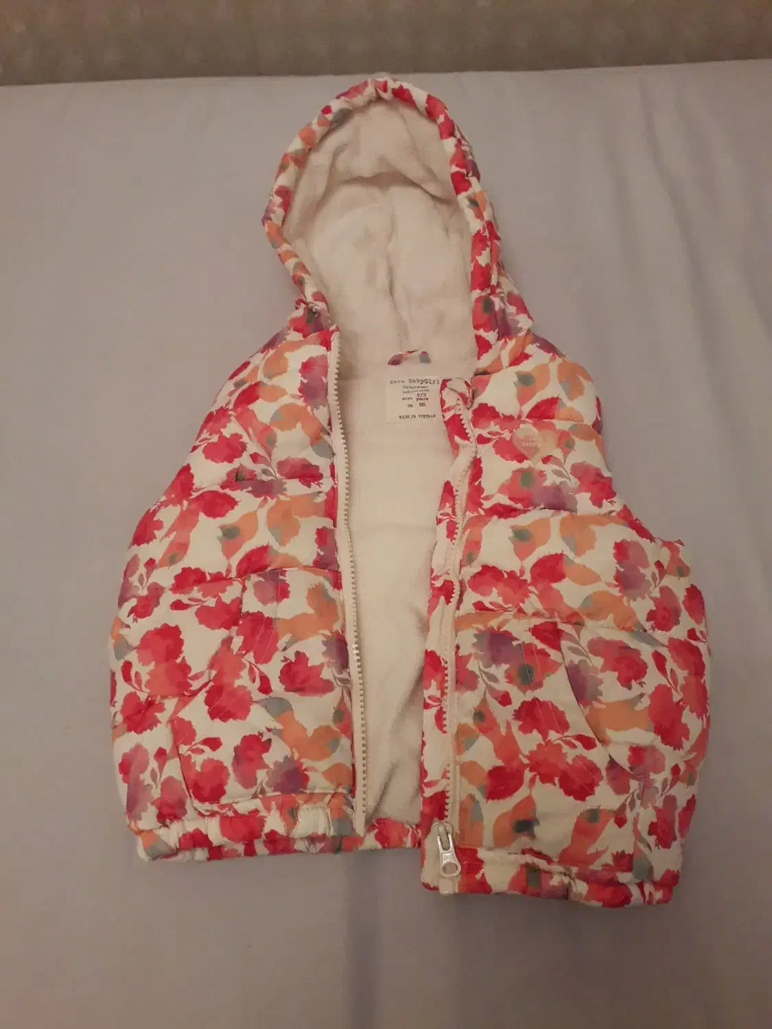 تعدادی لباس وشلوار و سر همی وکلا پسرانه ودخترانه|کفش و لباس بچه|تهران, سردارجنگل|دیوار