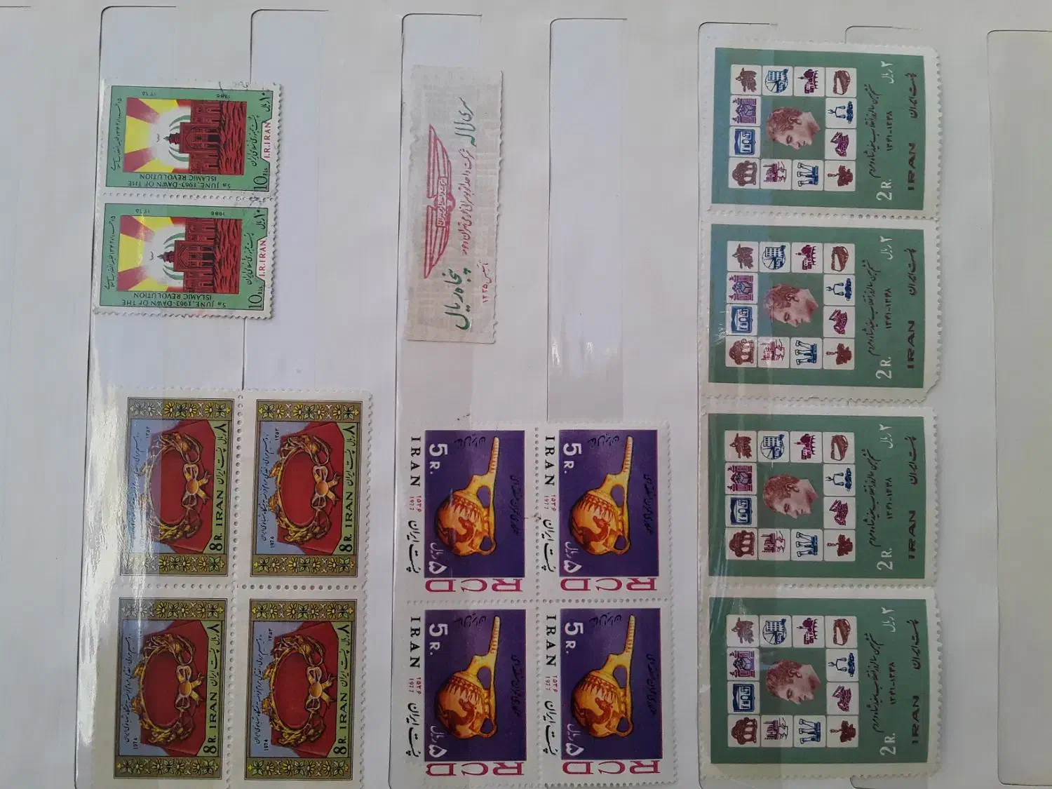 آلبوم تمبر و یه ضبط کاست کلکسیونی|کلکسیون اشیاء عتیقه|تهران, توحید|دیوار