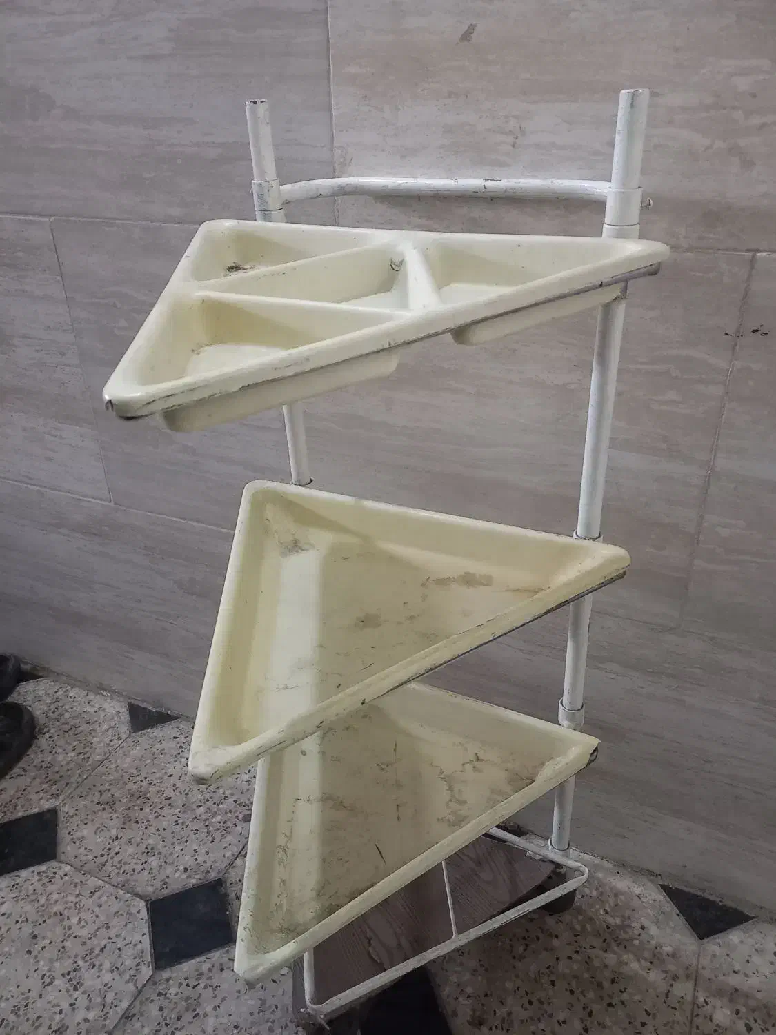 استند سه طبقه|آبچکان و نظمدهنده ظروف|همدان, |دیوار