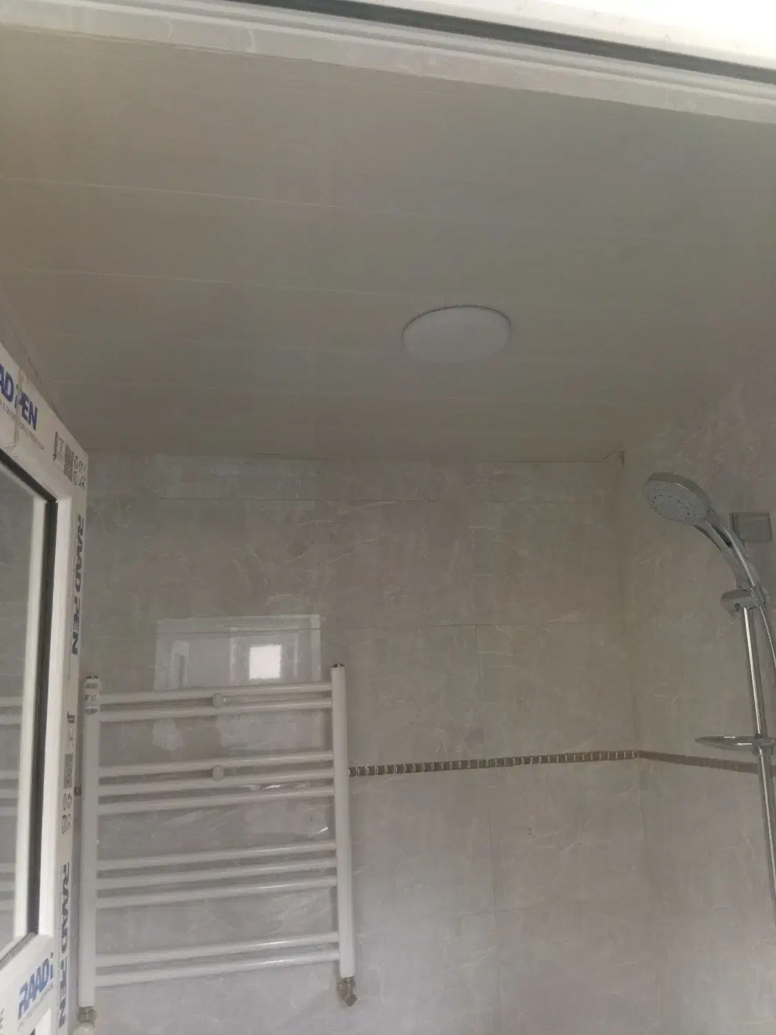 اجرای سقف پی وی سی. شیروانی سقف کاذب نصب تایل گچی|خدمات پیشه و مهارت|مهدی شهر, |دیوار