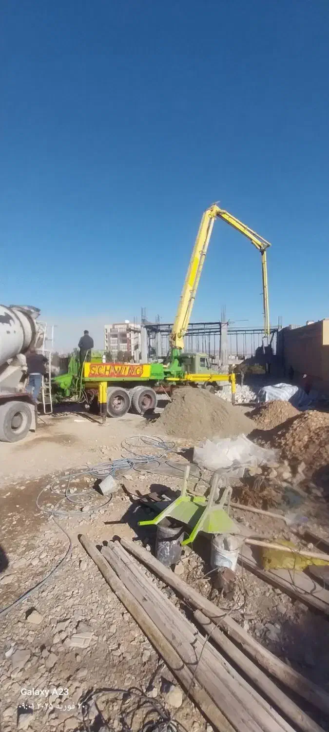 پمپ بتون  شویینگ 28 متری|ماشین‌آلات صنعتی|اصفهان, الهیه|دیوار