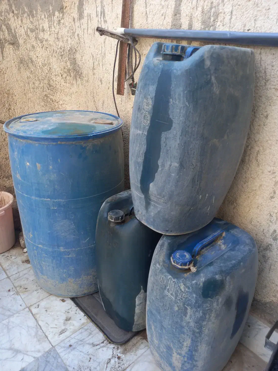 بشکه و گالن هفتادی خارجی|عمده‌فروشی|زابل, |دیوار