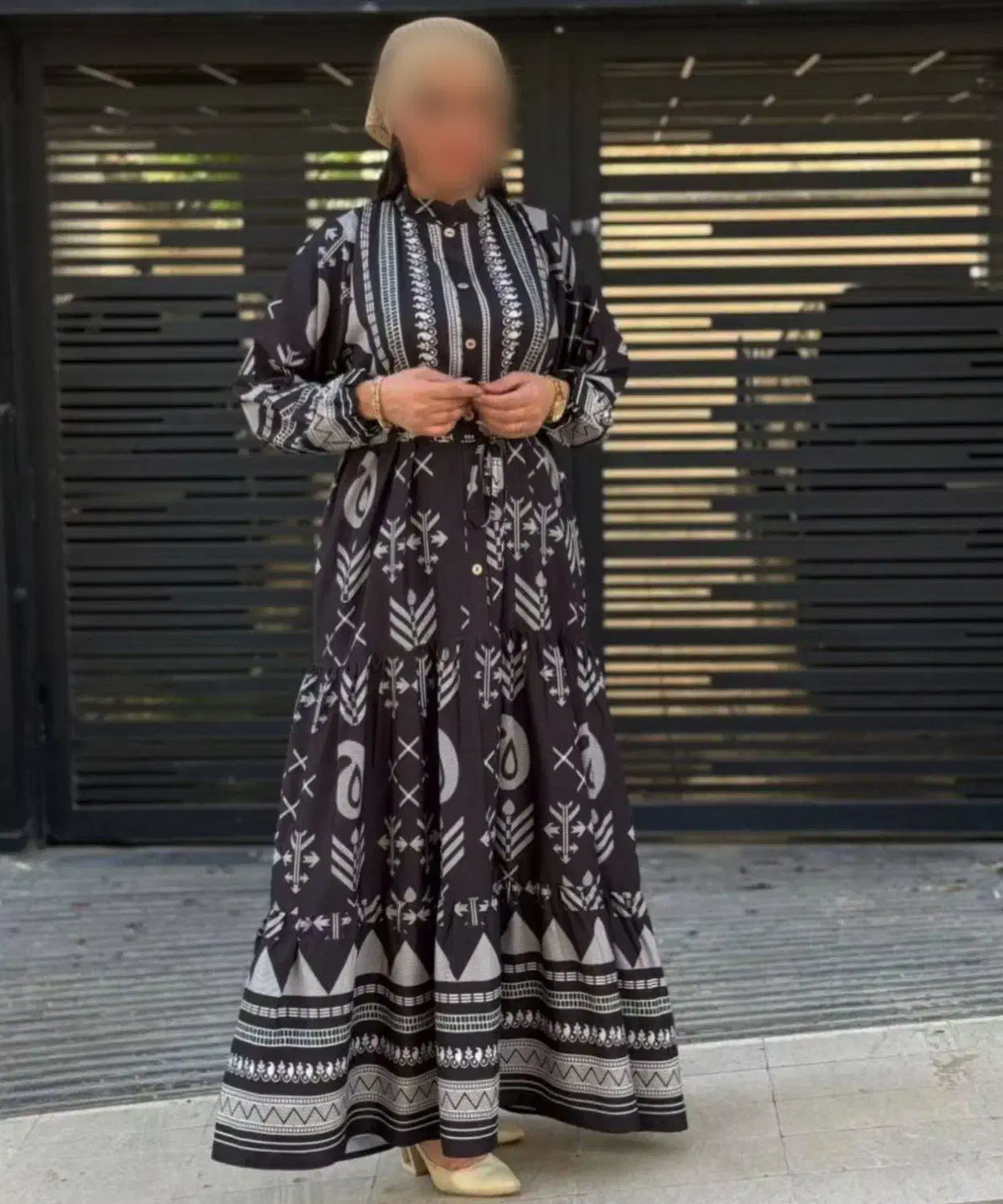 زنانه|لباس|شاهین‌شهر, گزبرخوار|دیوار