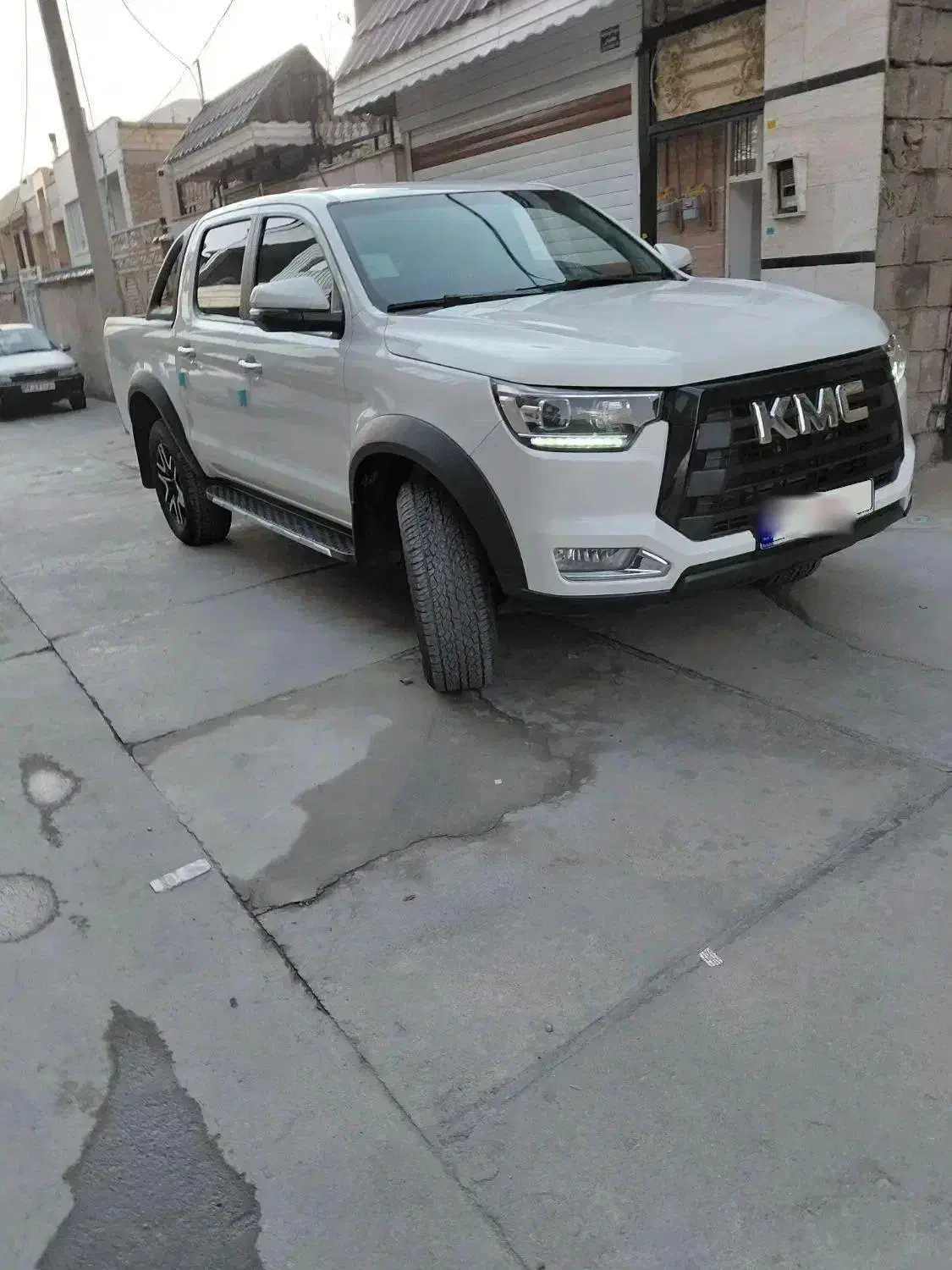 Kmc t8 خشک|خودرو سواری و وانت|بانه, |دیوار