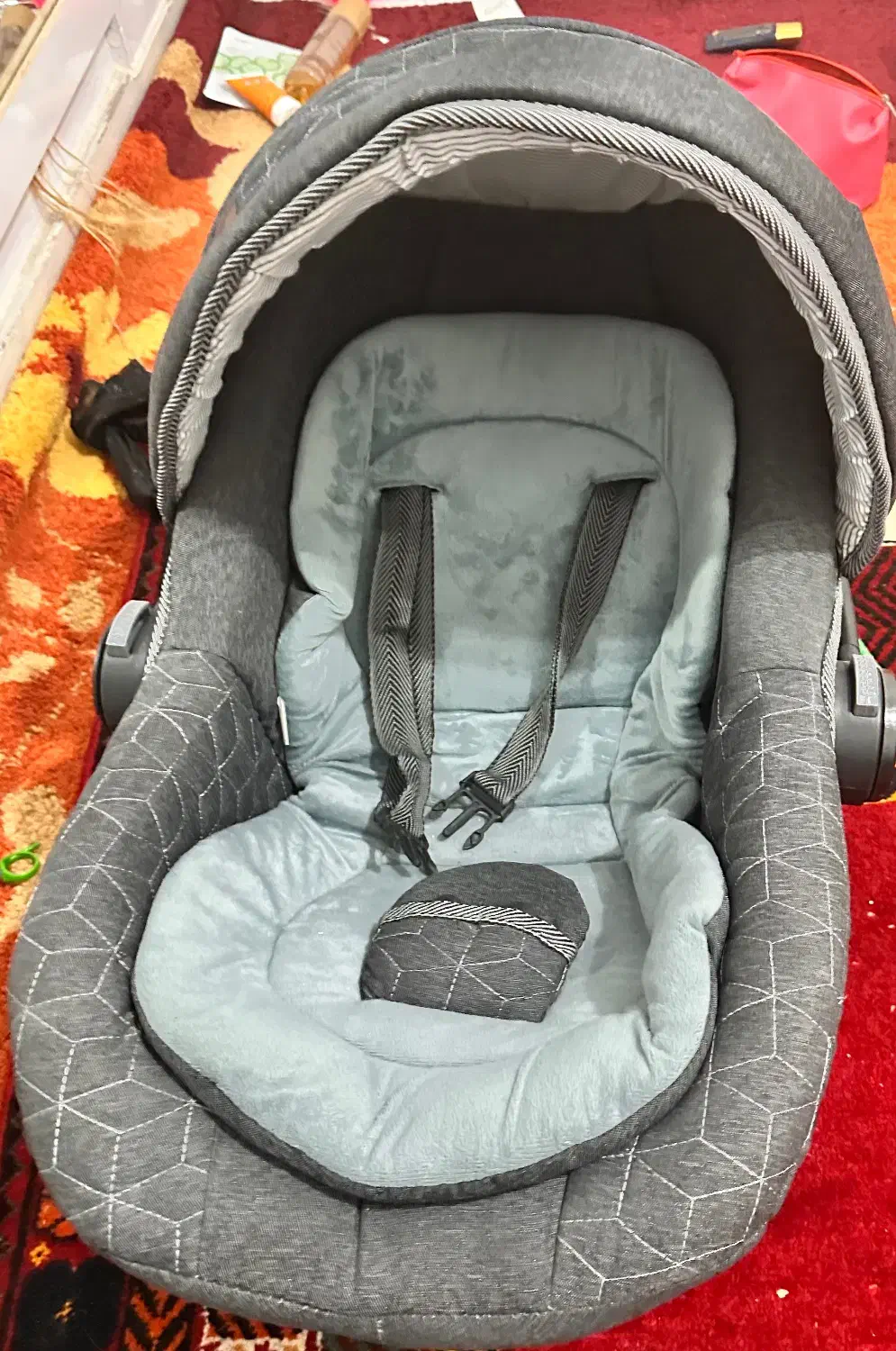 کریرنوزاد|کالسکه و لوازم جانبی|کازرون, |دیوار