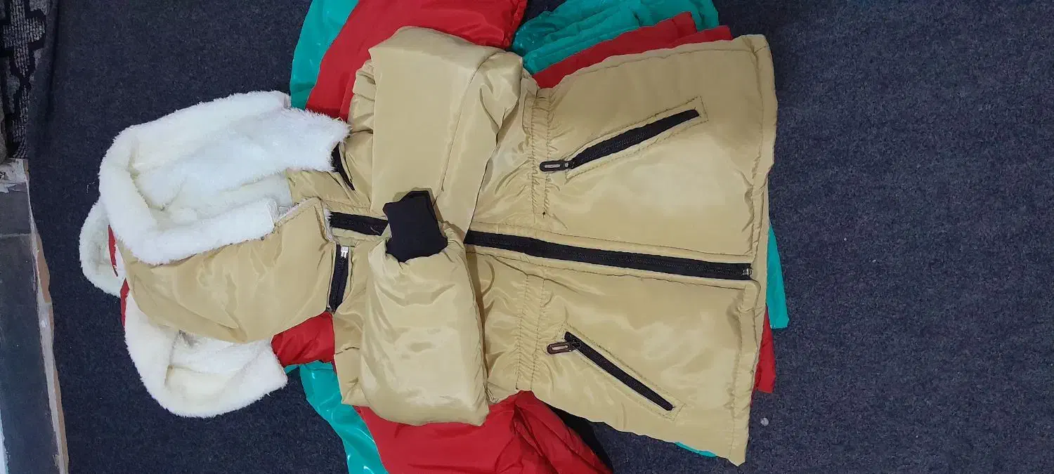 کابشن دخترانه|کفش و لباس بچه|پاکدشت, پاکدشت (مامازند)|دیوار