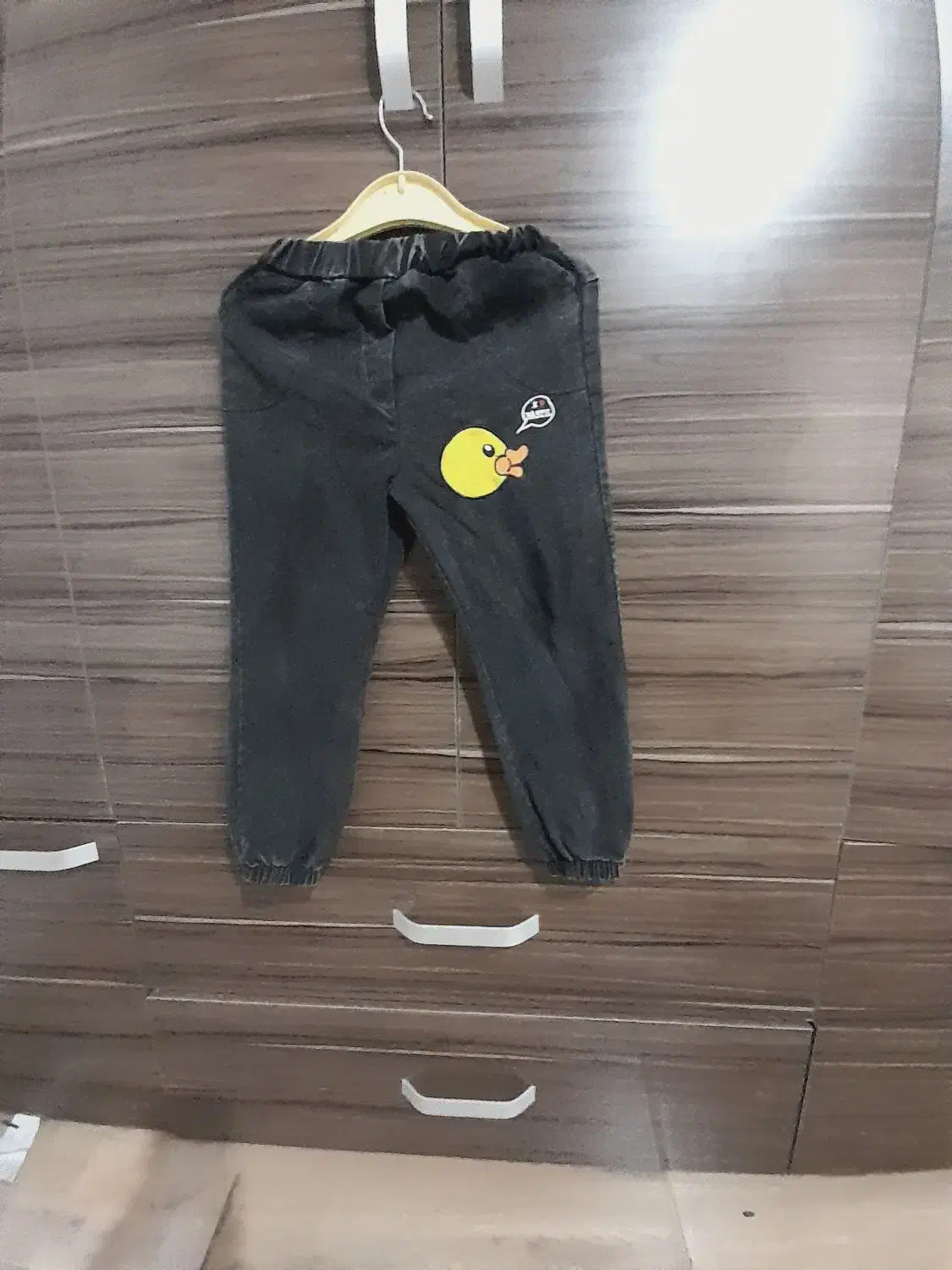 لباس بچه گانه|کفش و لباس بچه|تربت جام, کشتارگاه|دیوار