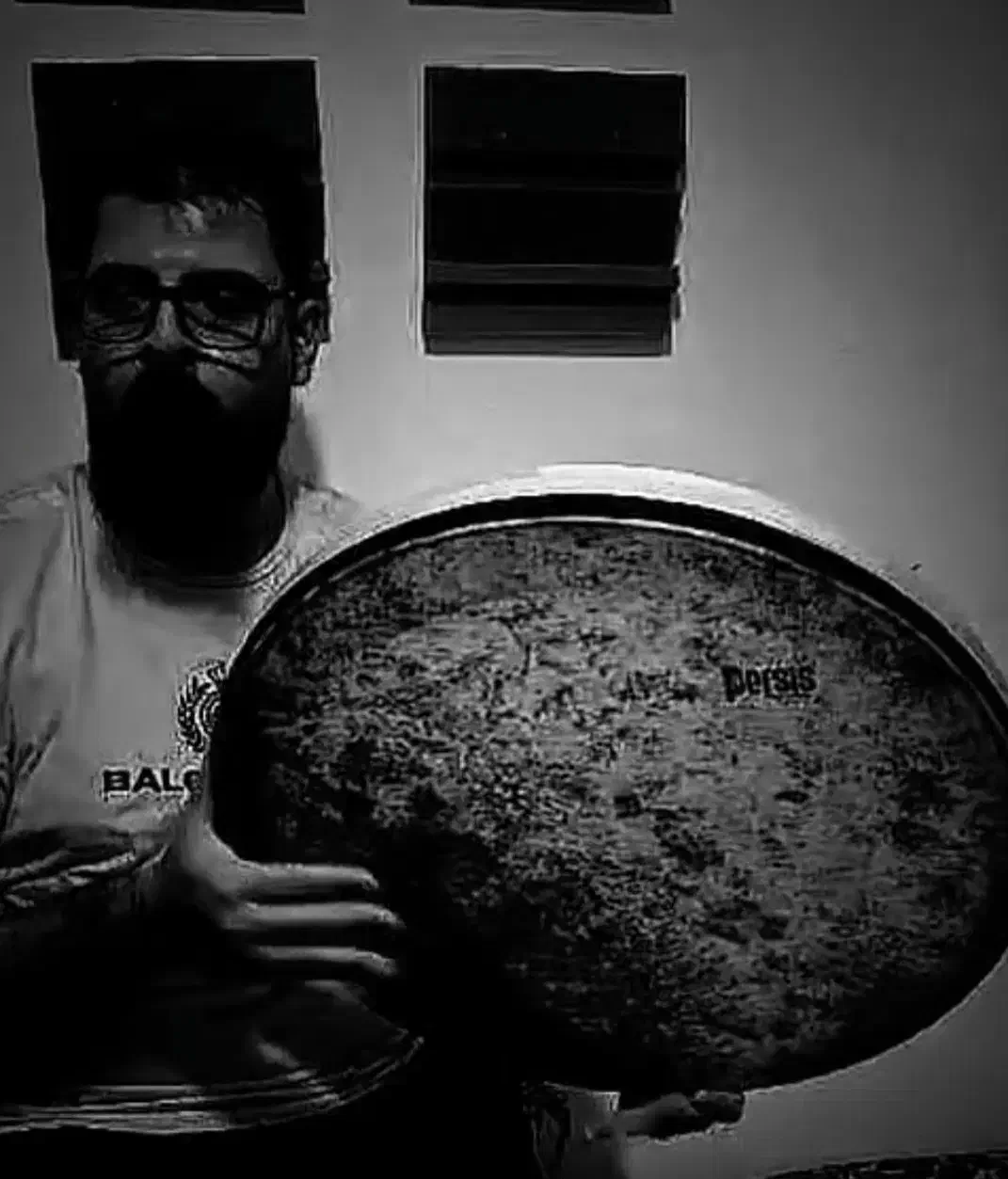 دف پرسیس|سازهای سنتی|نسیم‌شهر, |دیوار