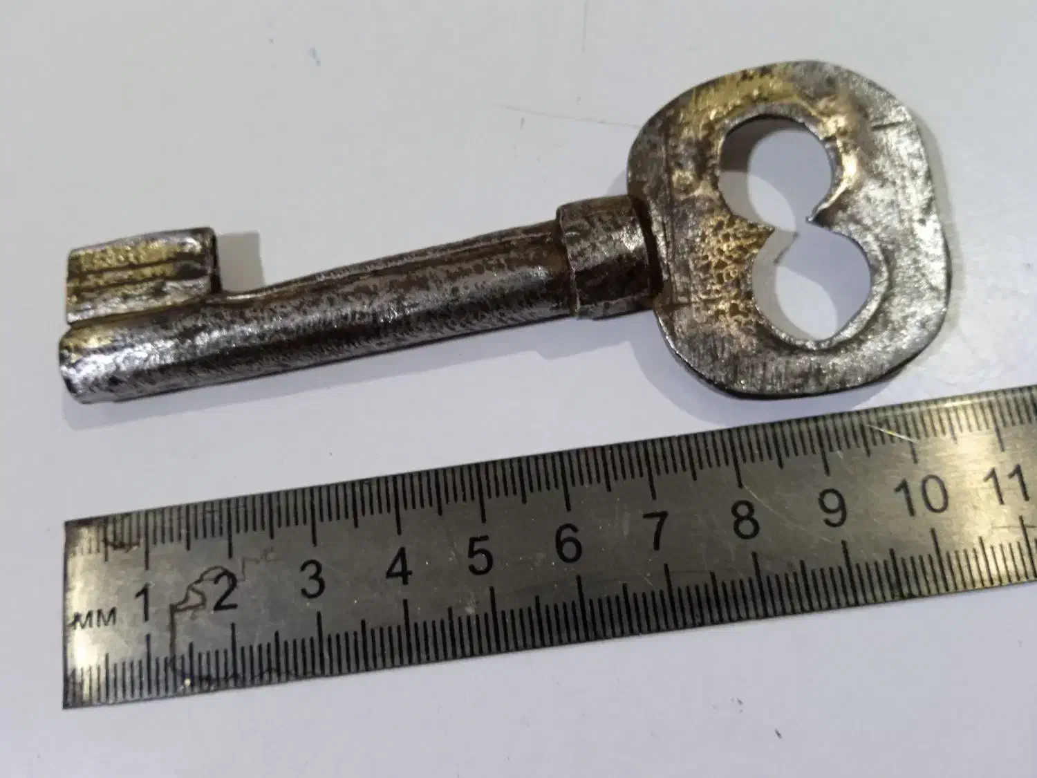 کلید قاجاری|کلکسیون اشیاء عتیقه|رشت, بیجارپس|دیوار