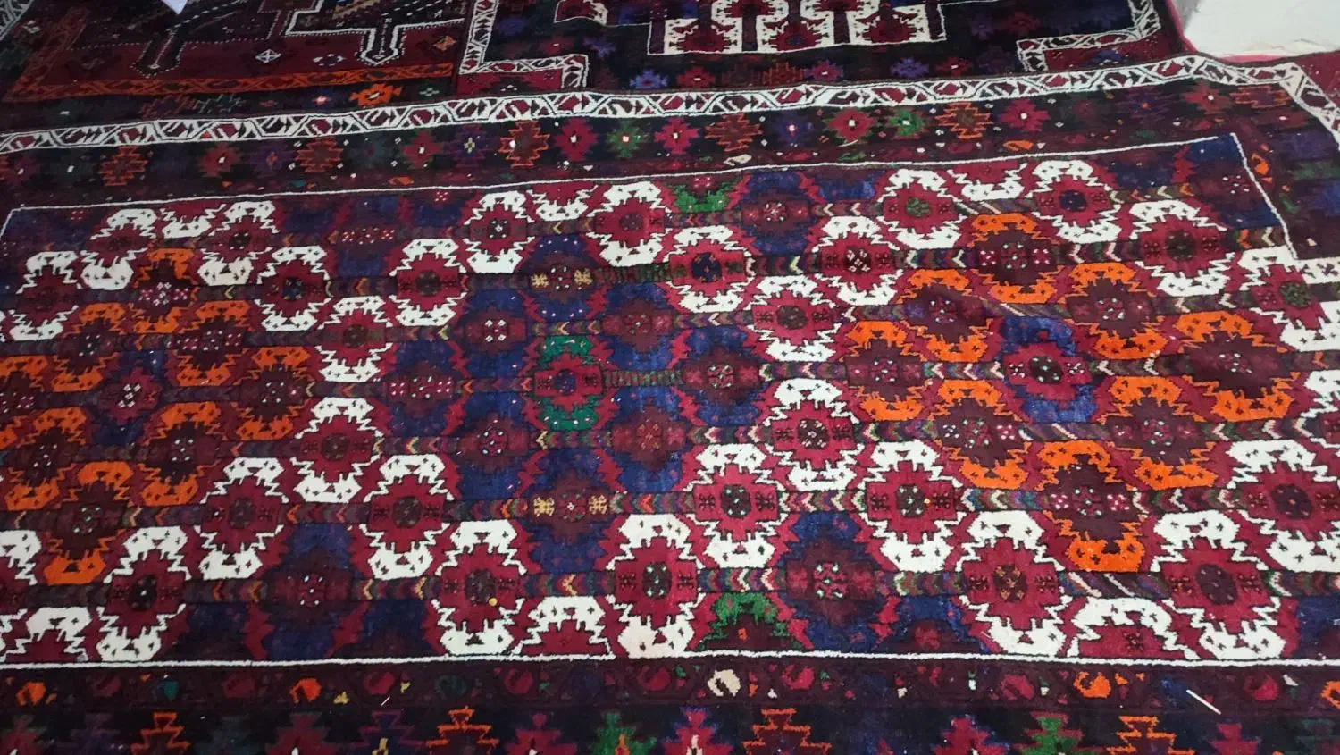 قالی دستی|فرش|اسفراین, |دیوار