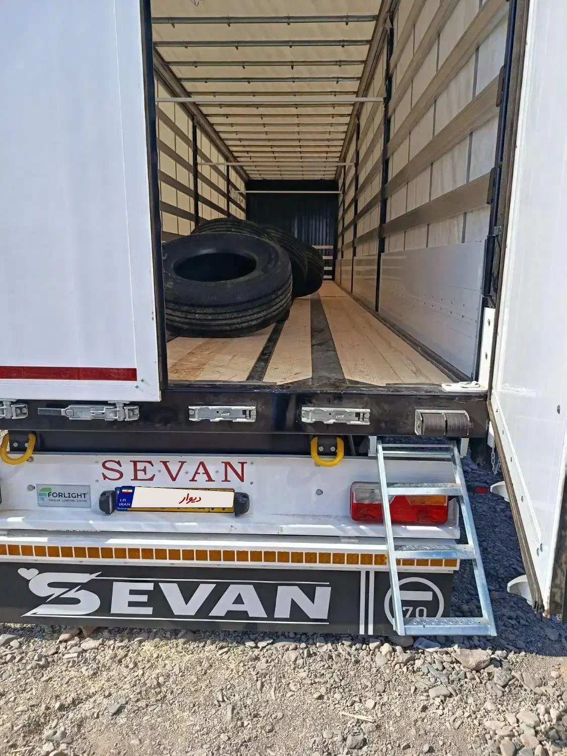 تولید و فروش انواع کانتینر چادری،تیغه،کفی|خودرو سنگین|مرند, |دیوار