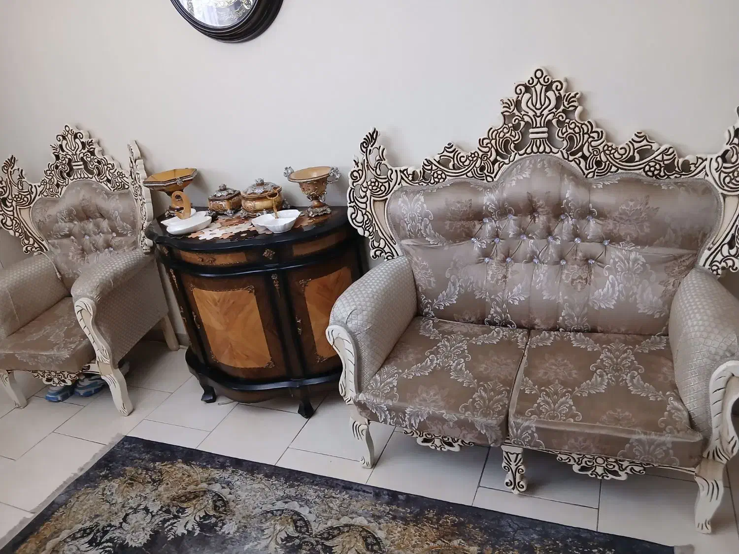 مبل سلطنتی ۷ نفره|مبلمان خانگی و میز عسلی|تهران, شهران جنوبی|دیوار