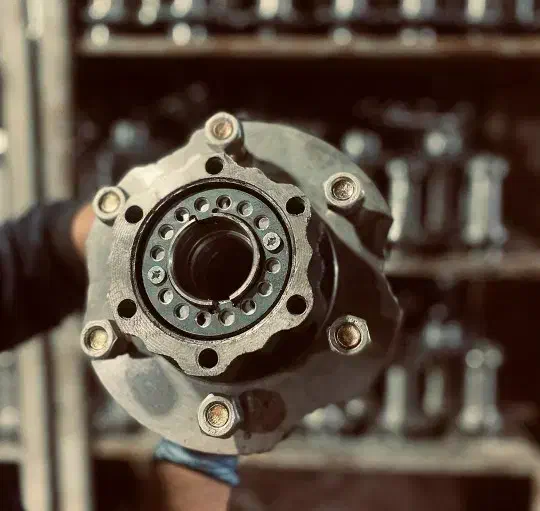 توپی نیسانخاور رینگ لاستیک|قطعات یدکی و لوازم جانبی|سقز, |دیوار