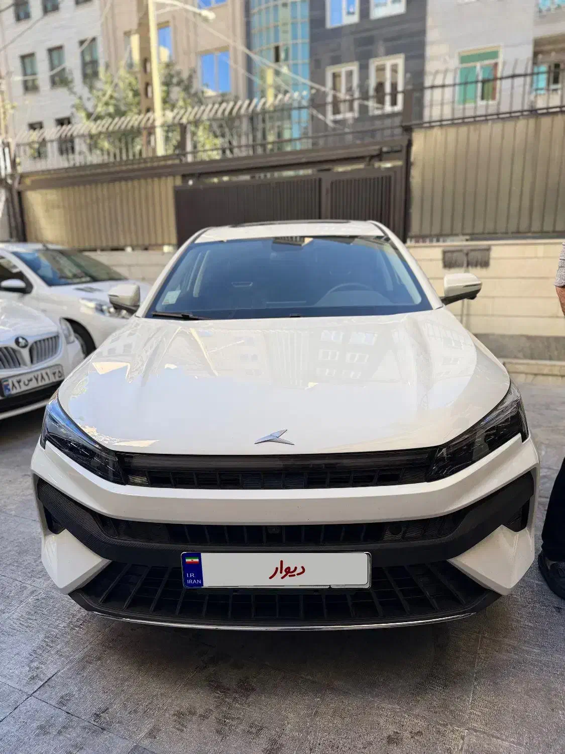 کی ام سی j7 مدل 1403 صفرکیلومتر|خودرو سواری و وانت|تهران, امامت|دیوار