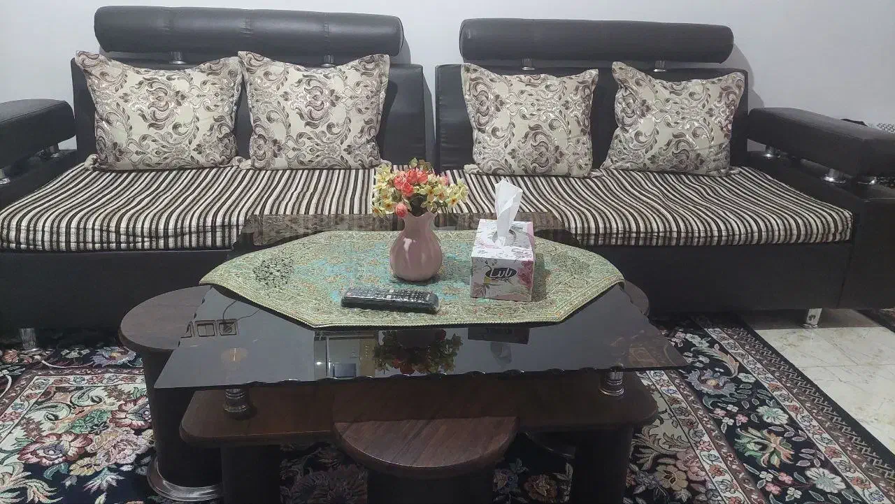 مبلمان|مبلمان خانگی و میز عسلی|لاهیجان, کوی خزر|دیوار