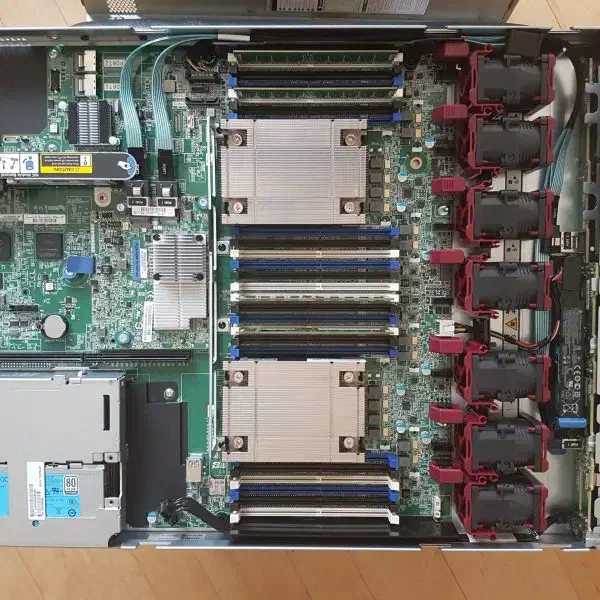 server HPE  dl360-G9 سرور|مودم و تجهیزات شبکه|تهران, بهجت‌آباد|دیوار