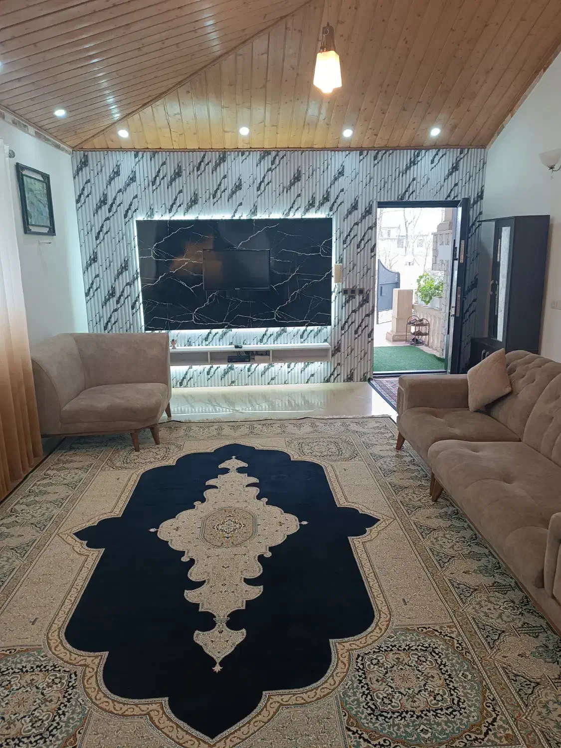 ویلای دو خوابه استخر دار شبانه|اجارهٔ کوتاهمدت ویلا و باغ|چالوس, |دیوار