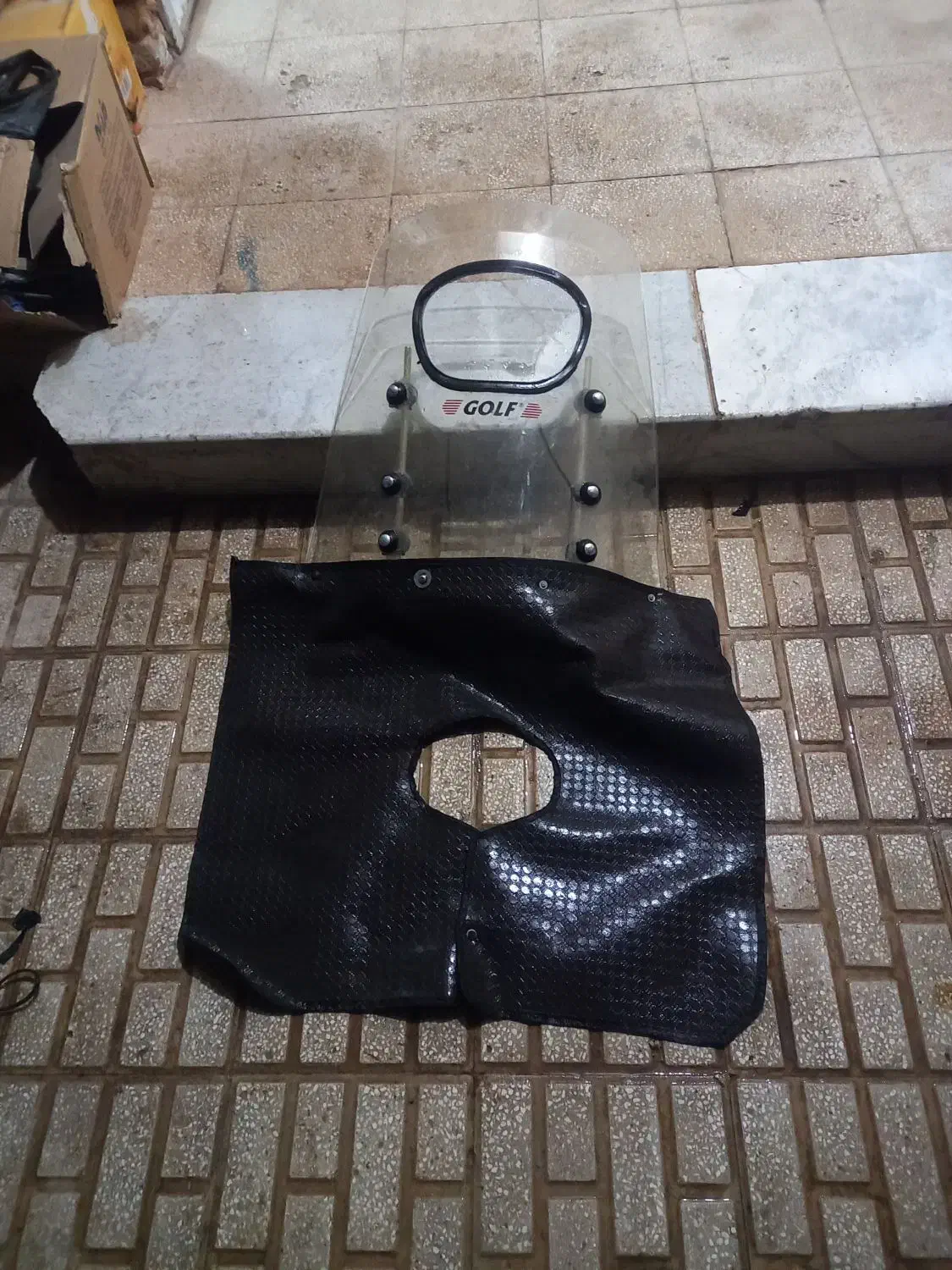 سینک آب سالم سالم و یک عدد تلق موتور|قطعات یدکی و لوازم جانبی|سبزوار, باهنر|دیوار