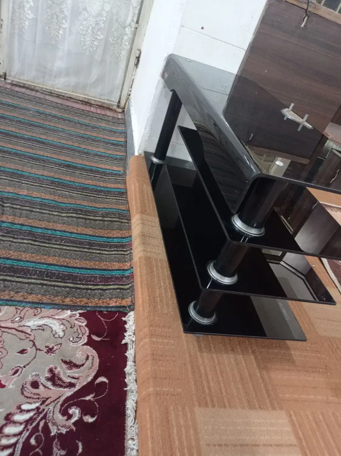 میز تی وی|میز تلویزیون|دهلران, |دیوار