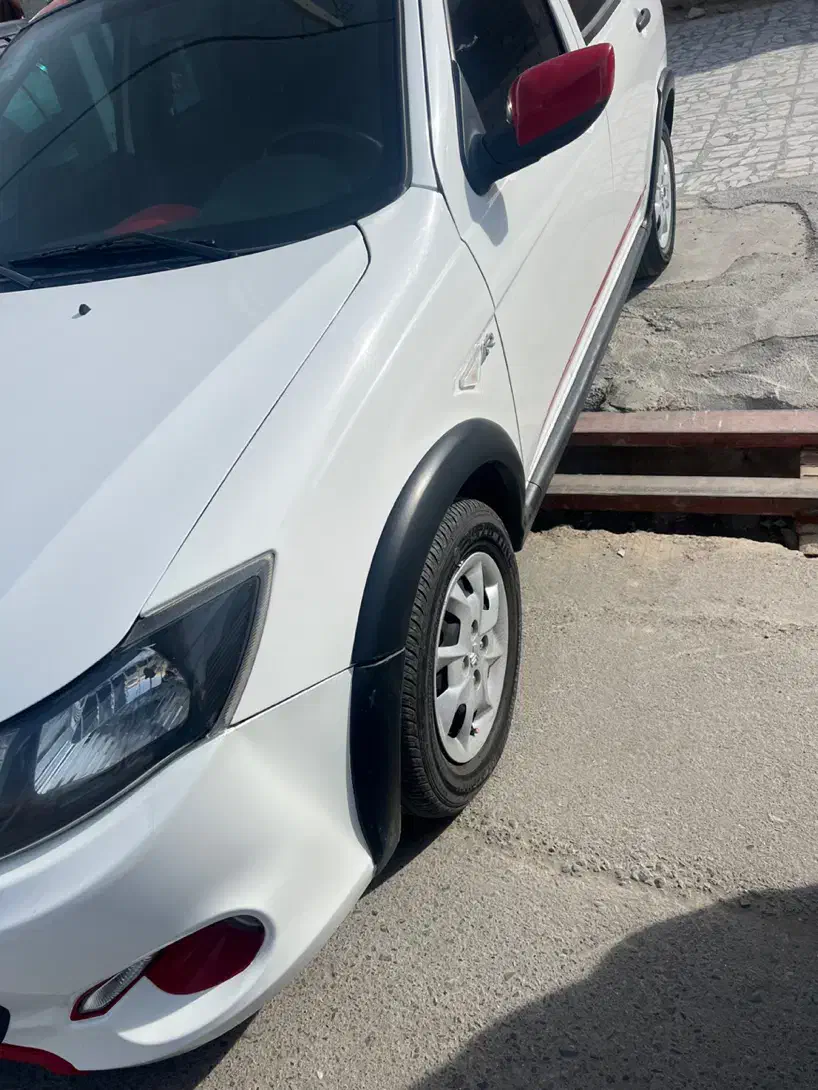 کوییک مدل 1402 سفید قرمز|خودرو سواری و وانت|زاهدان, |دیوار