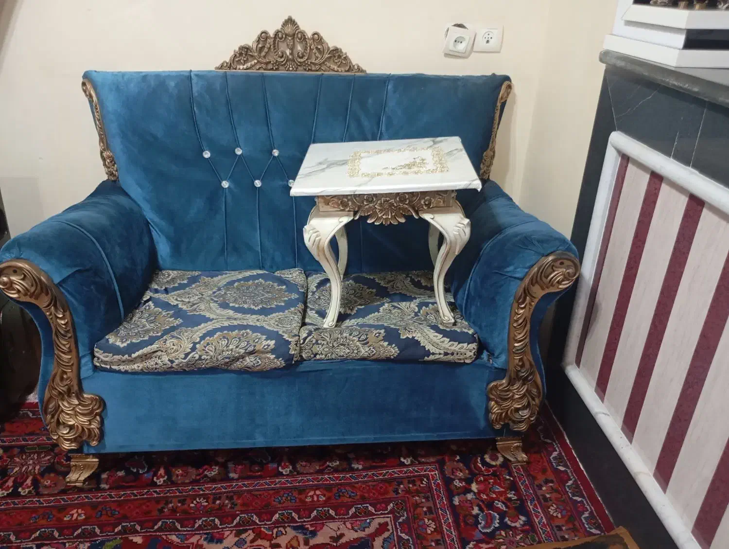 مبل|مبلمان خانگی و میز عسلی|بناب, |دیوار