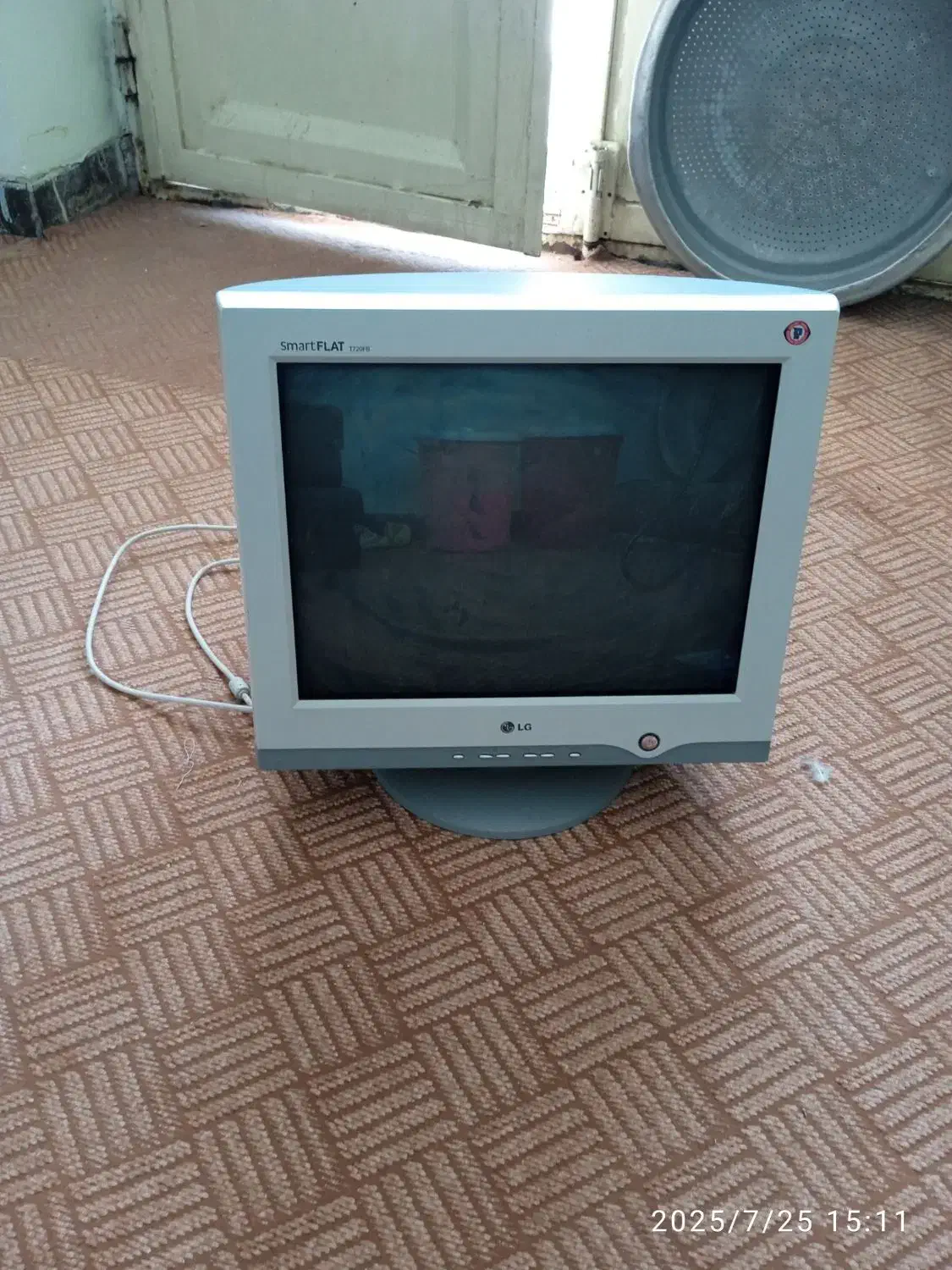 مانیتور ال جی LG|قطعات و لوازم جانبی رایانه|لار, |دیوار