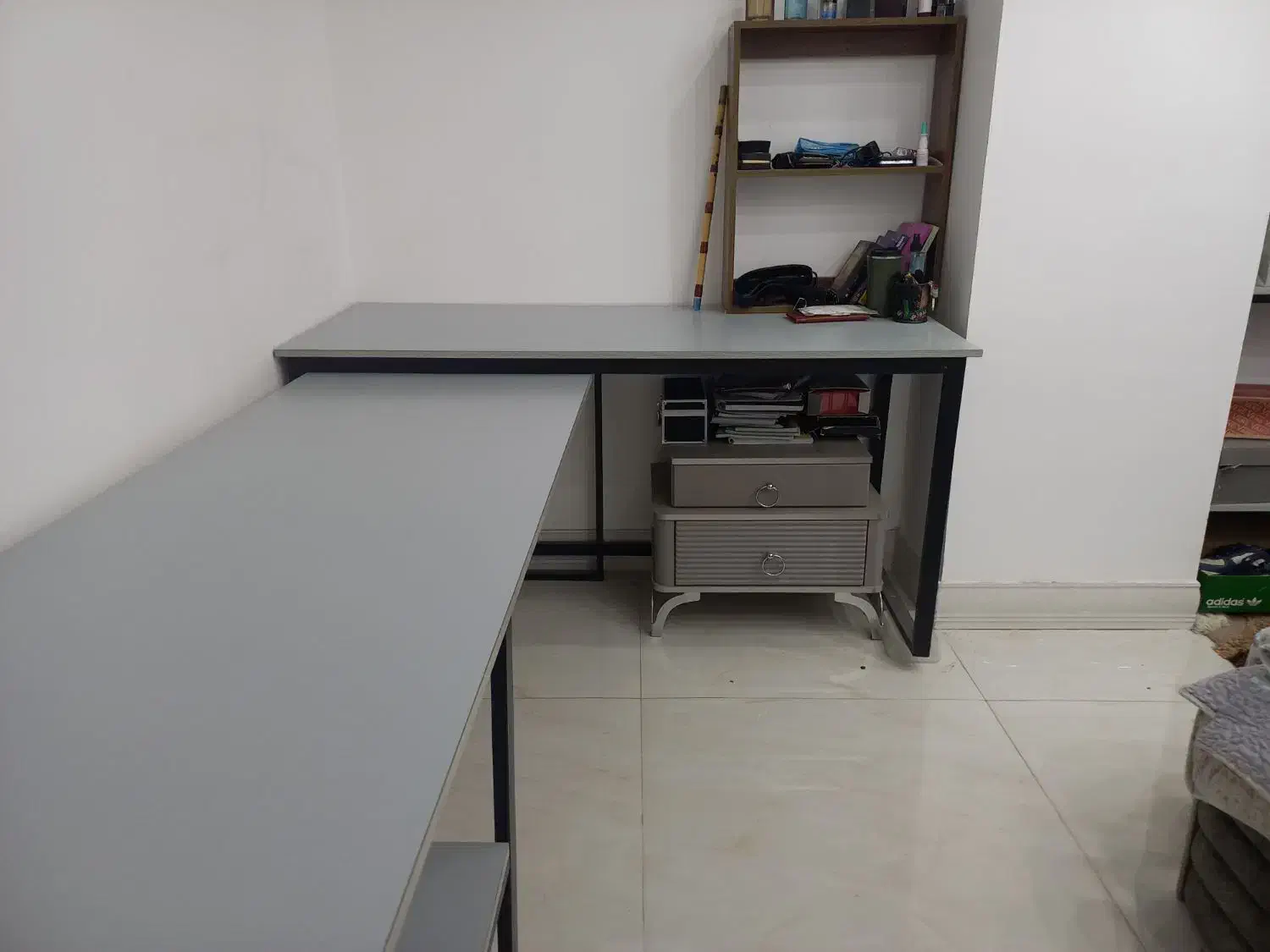 میز تحریر و کتابخانه|کتابخانه، شلف، قفسه‌های دیواری|قم, پردیسان|دیوار