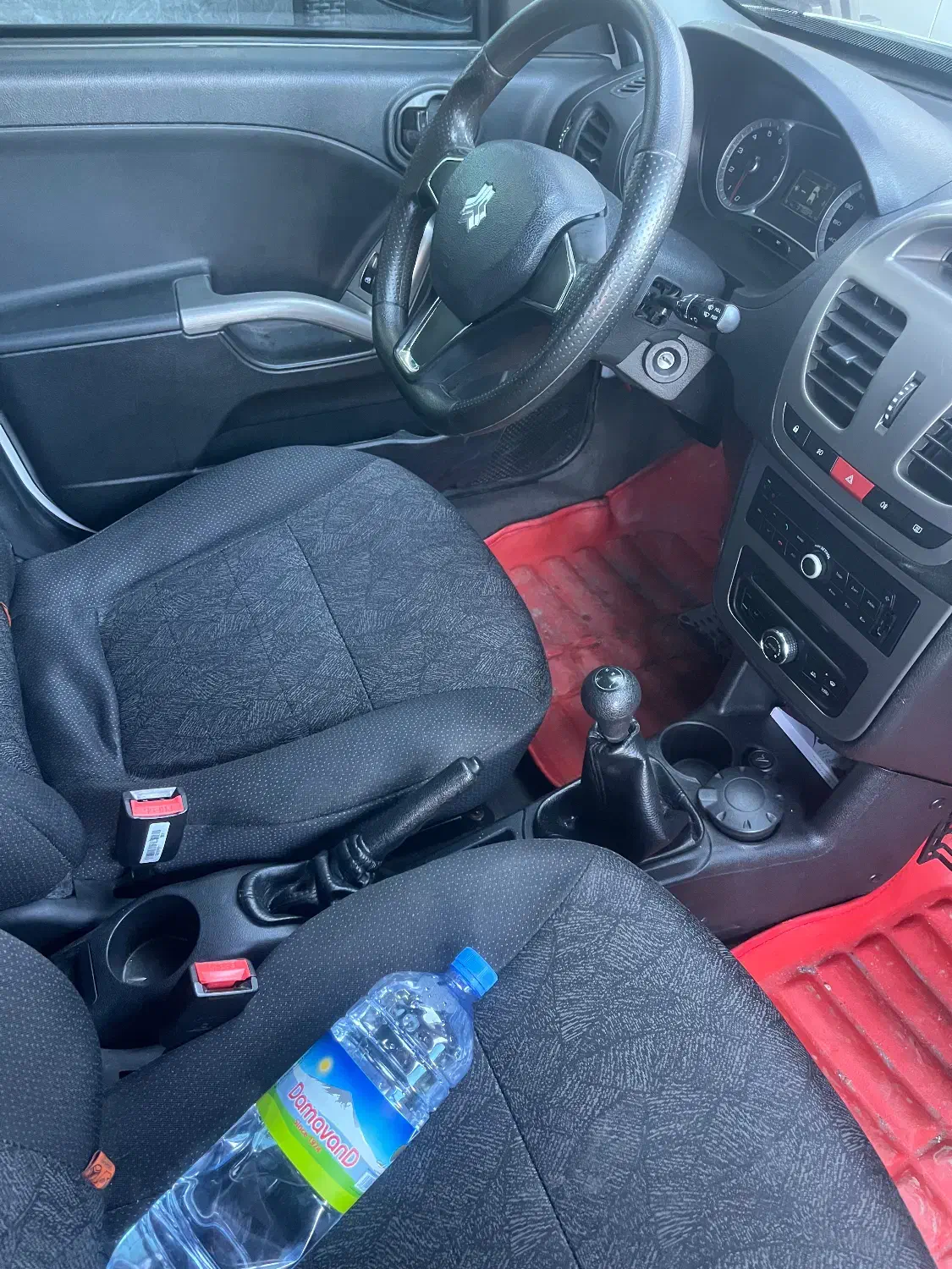 کوییک r|خودرو سواری و وانت|لاهیجان, شیشه گران|دیوار