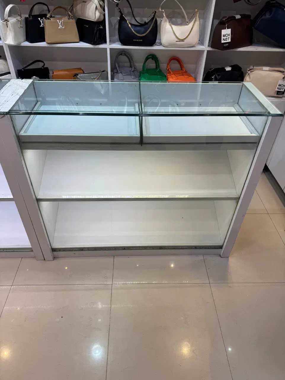 ویترین نو نو|فروشگاه و مغازه|مشهد, امام خمینی|دیوار